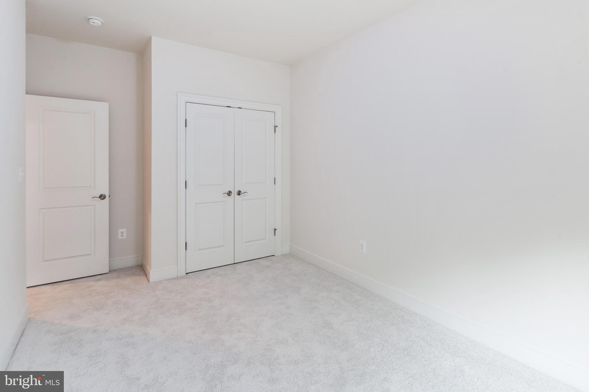 VILLAGES OF URBANA - Residential