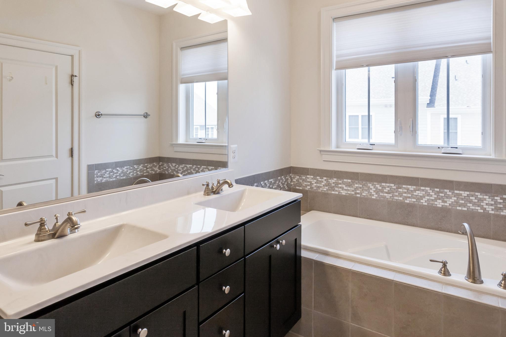 VILLAGES OF URBANA - Residential