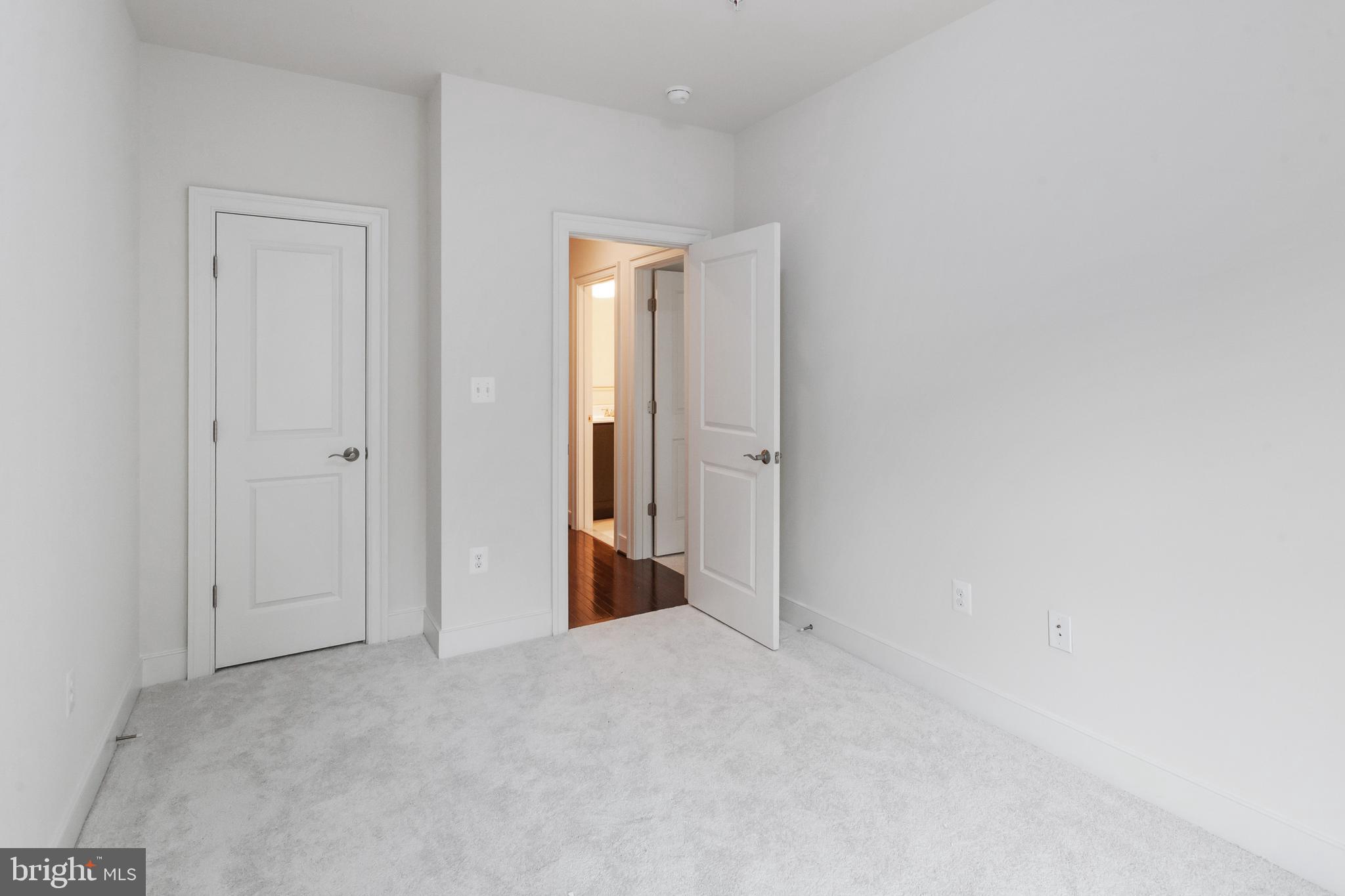 VILLAGES OF URBANA - Residential