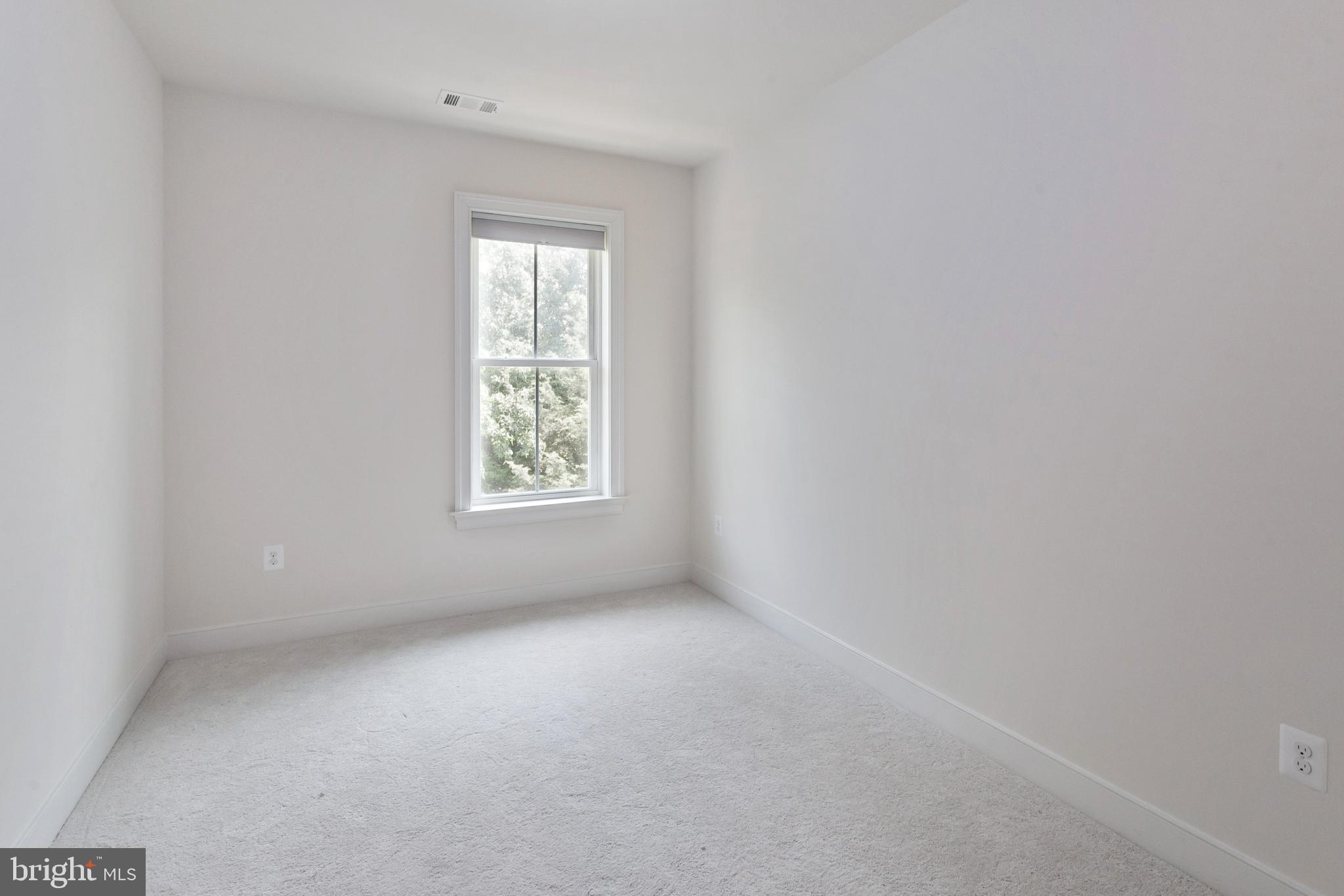 VILLAGES OF URBANA - Residential