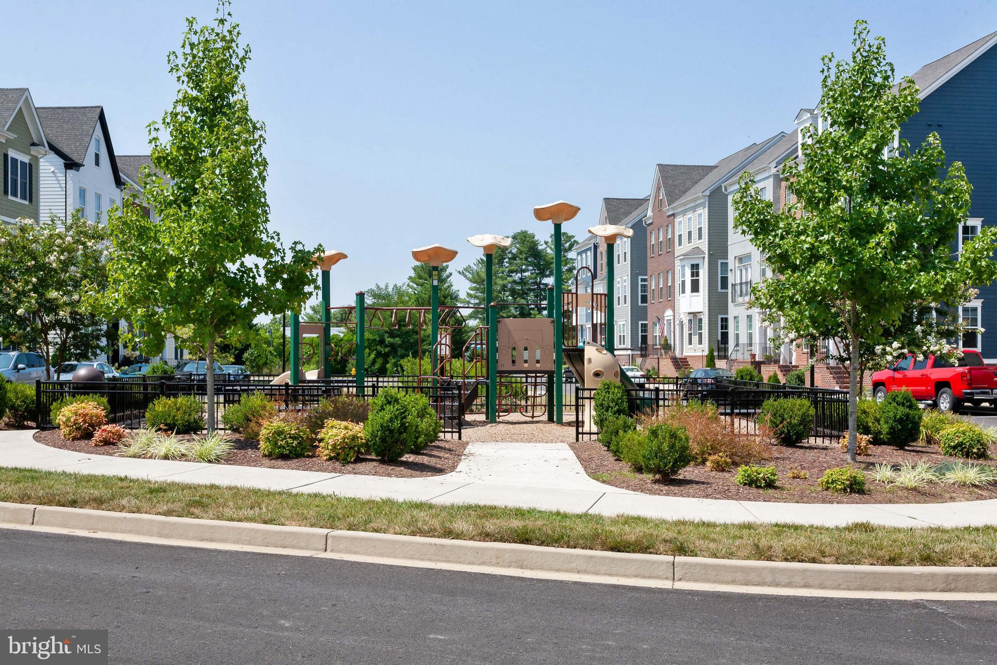 VILLAGES OF URBANA - Residential