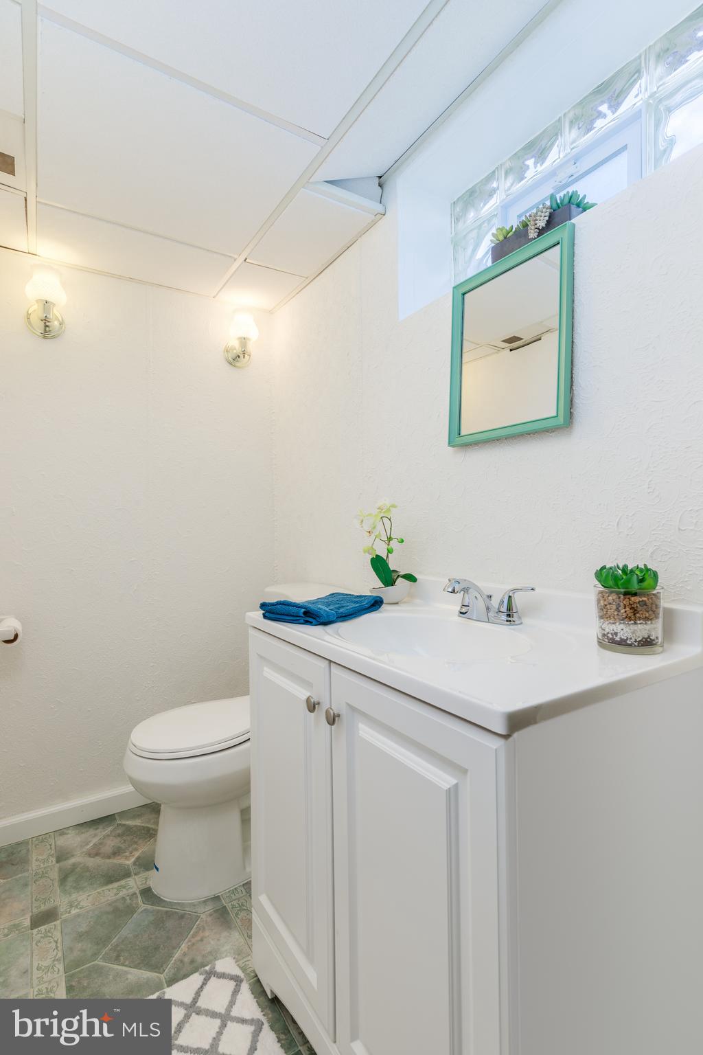 NORTH POINT VILLAGE - Residential