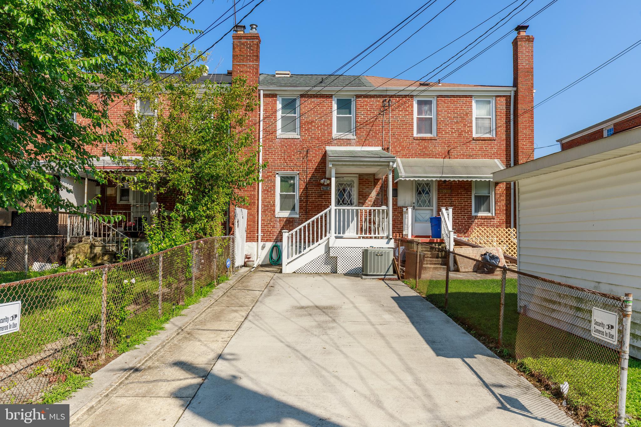 NORTH POINT VILLAGE - Residential