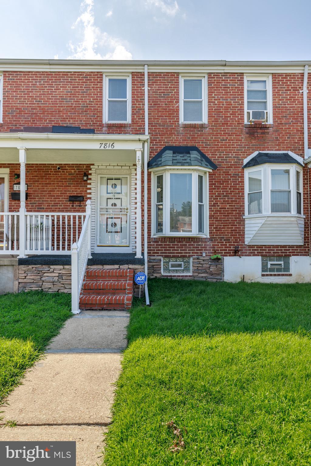 NORTH POINT VILLAGE - Residential