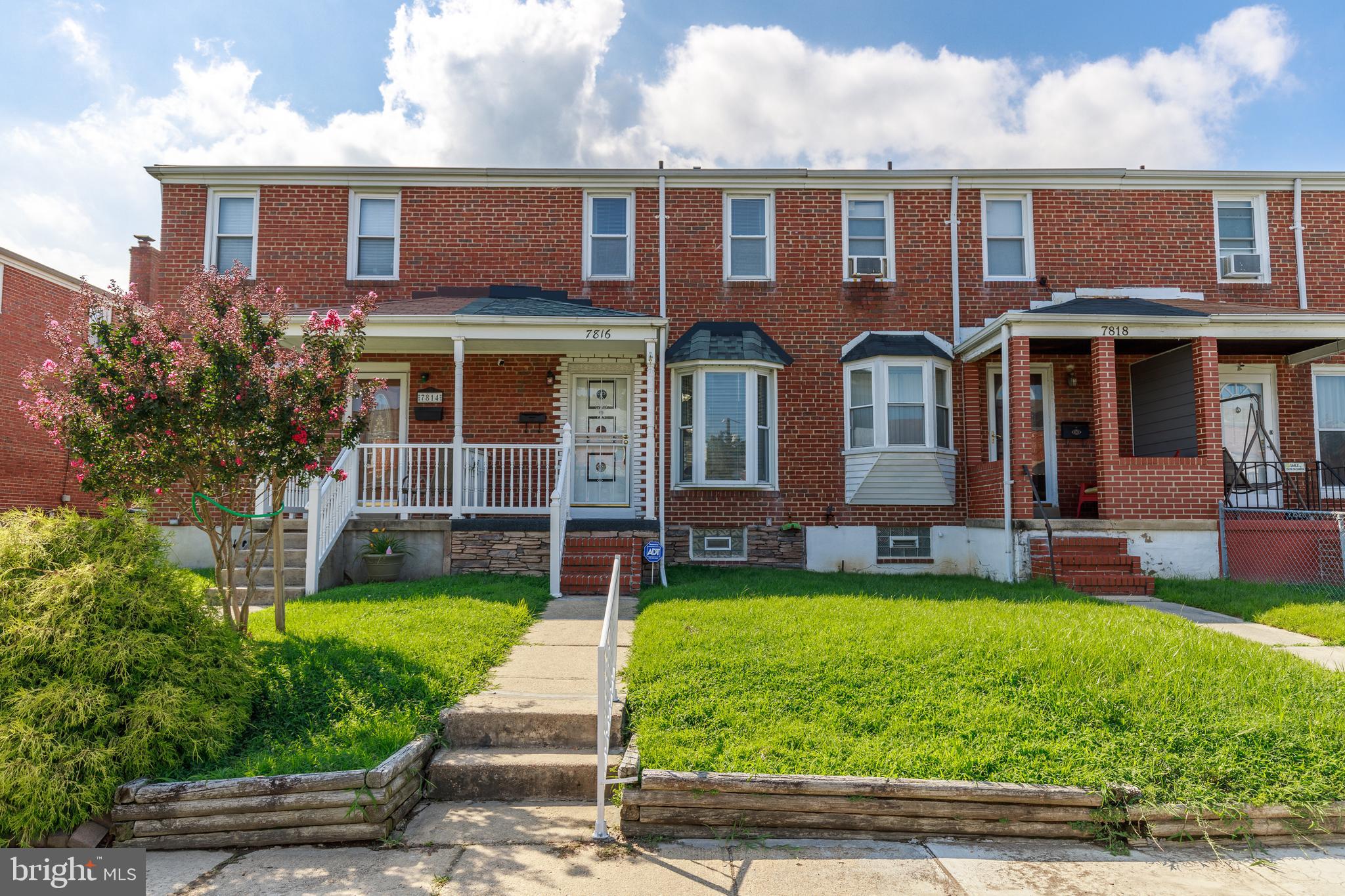 NORTH POINT VILLAGE - Residential