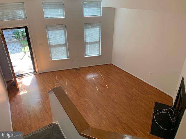 MOUNT VERNON PLACE HISTORIC DISTRICT - Residential Lease