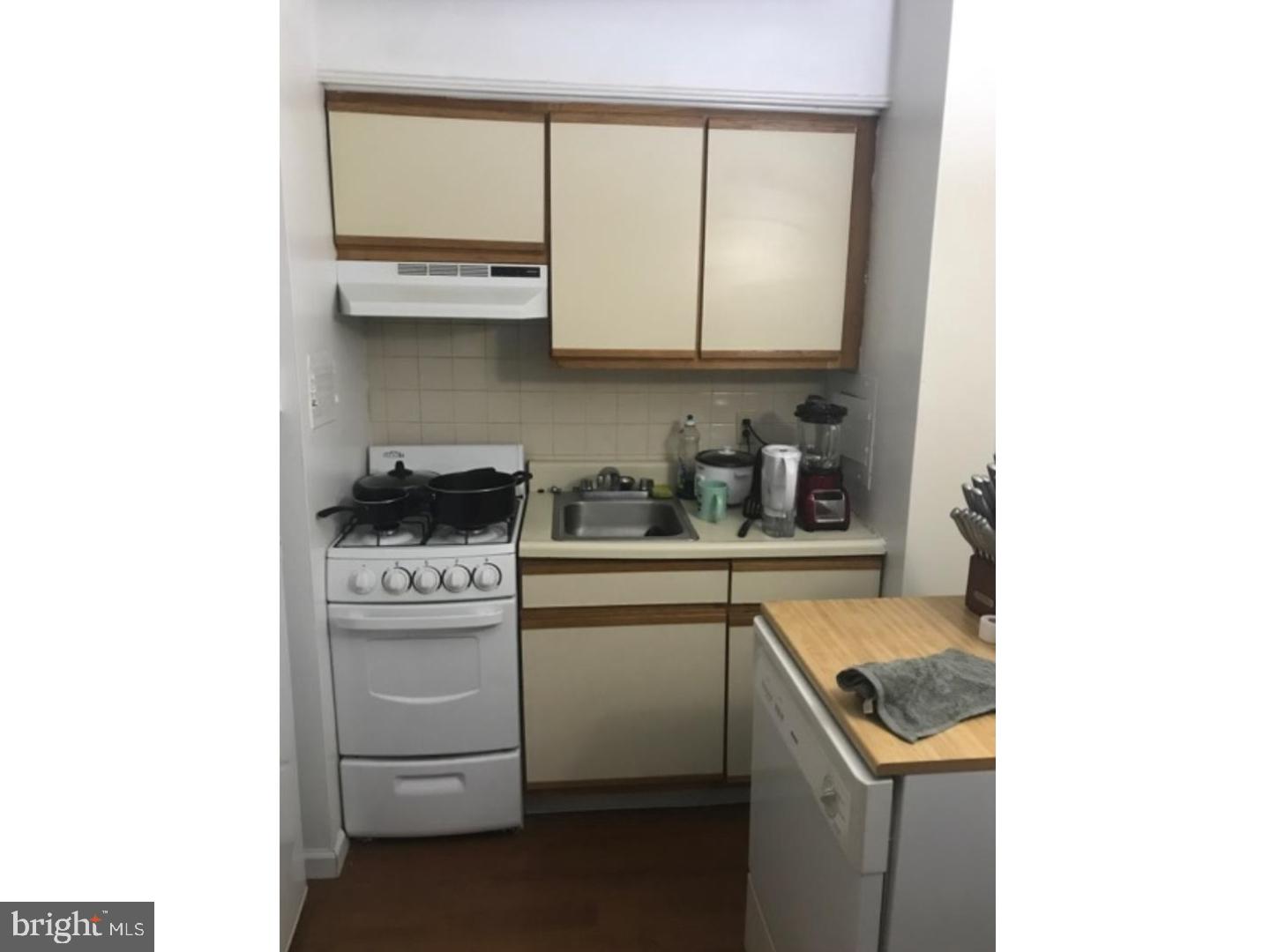 RITTENHOUSE SQUARE - Residential Lease