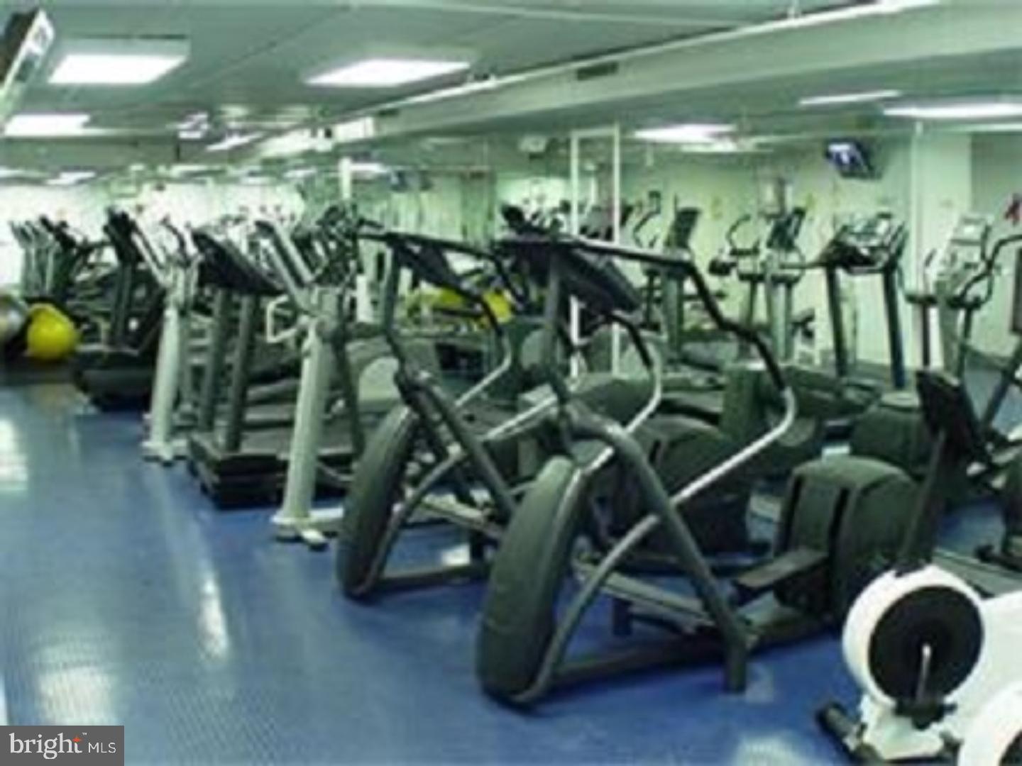 RITTENHOUSE SQUARE - Residential Lease