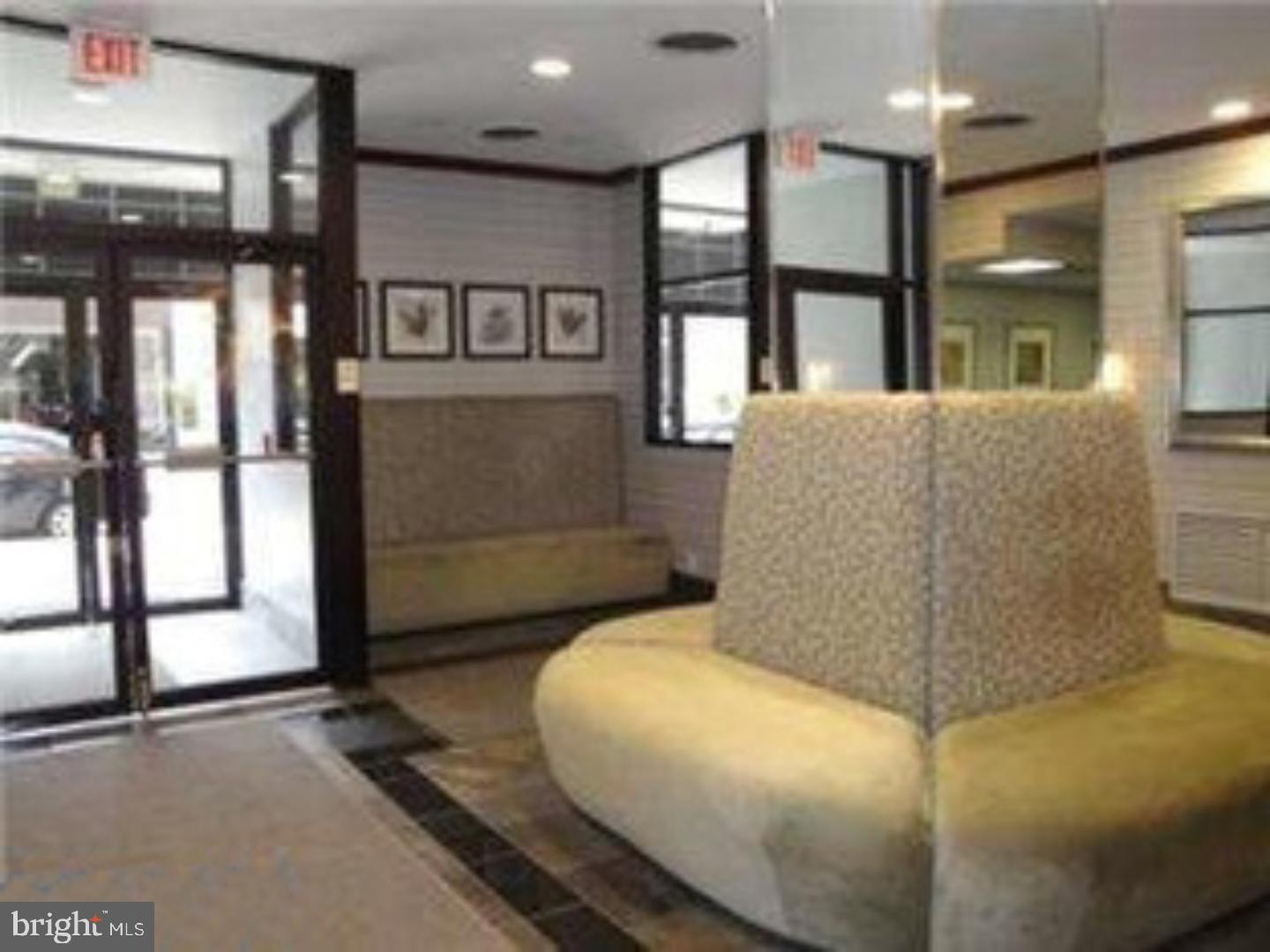 RITTENHOUSE SQUARE - Residential Lease