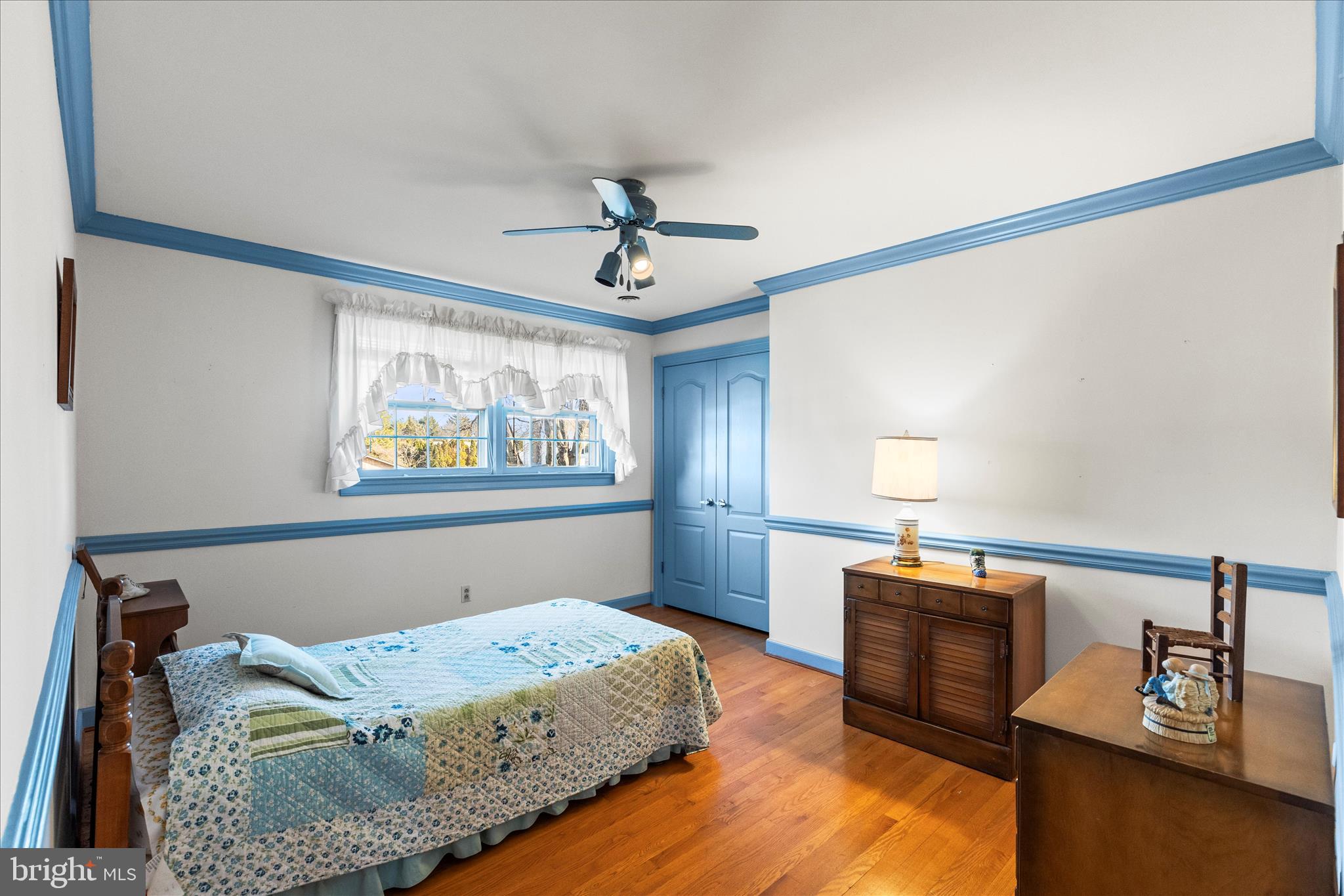 HAINES ACRES/EAST YORK - Residential