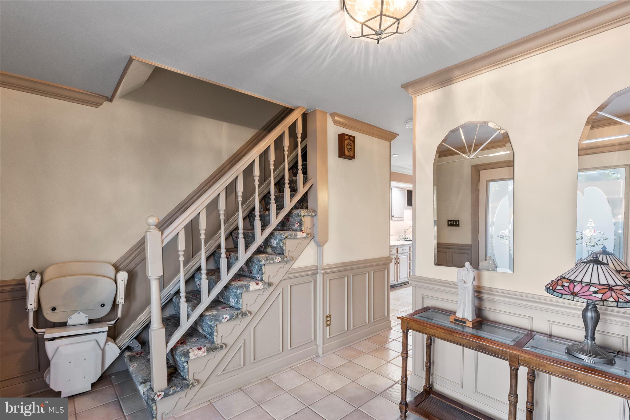 HAINES ACRES/EAST YORK - Residential