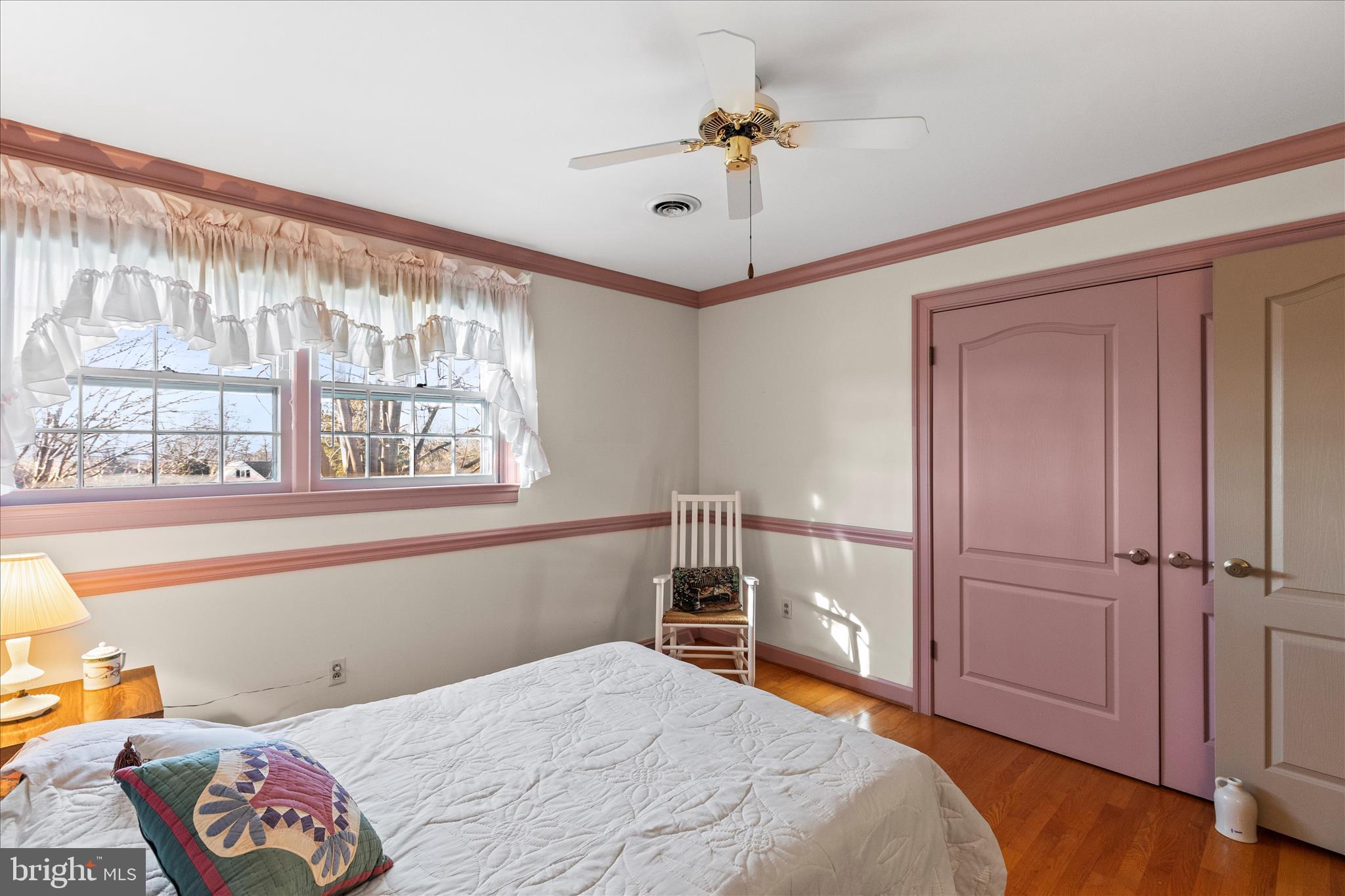 HAINES ACRES/EAST YORK - Residential