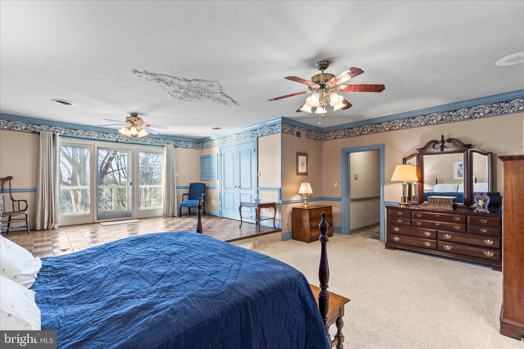 HAINES ACRES/EAST YORK - Residential