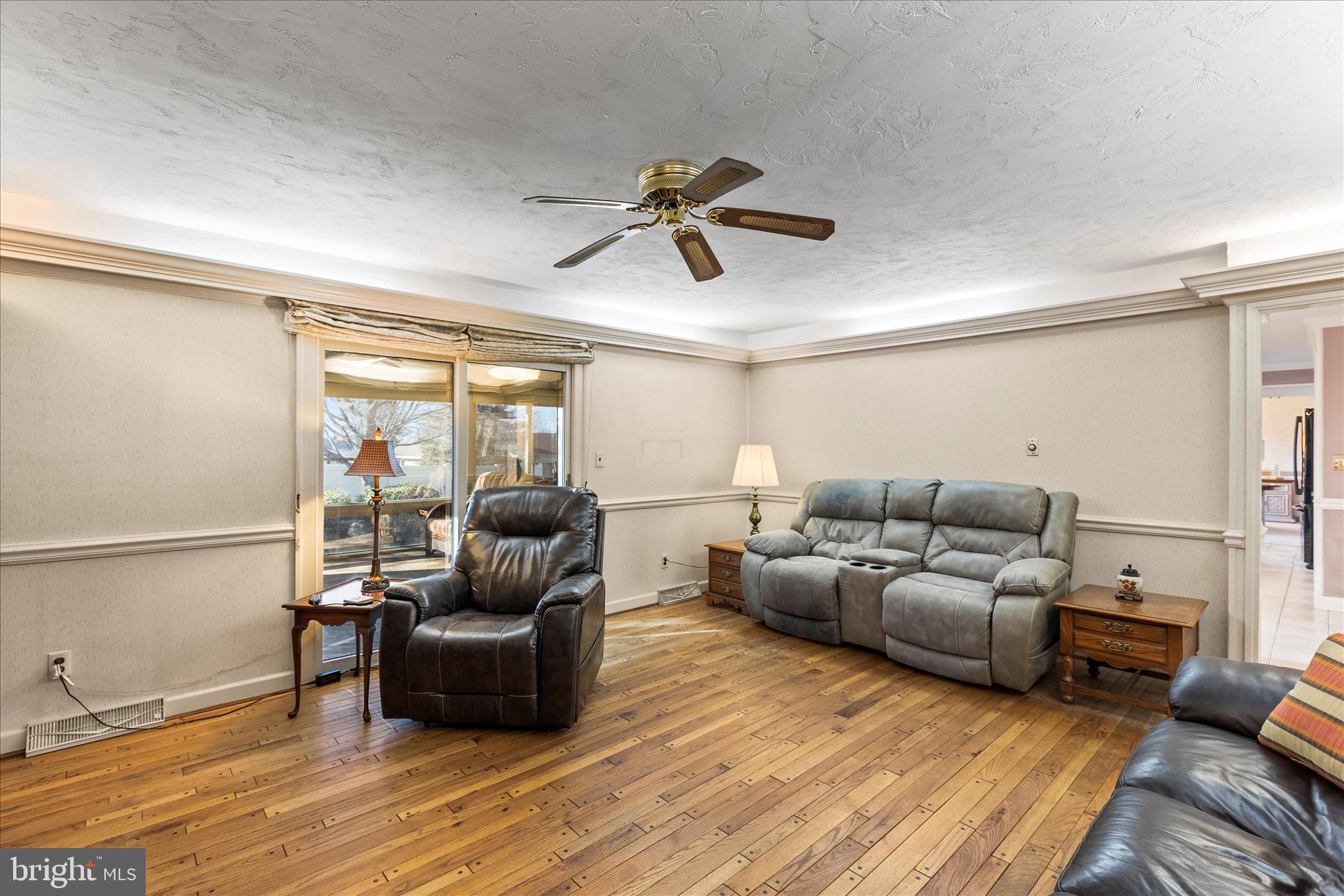 HAINES ACRES/EAST YORK - Residential