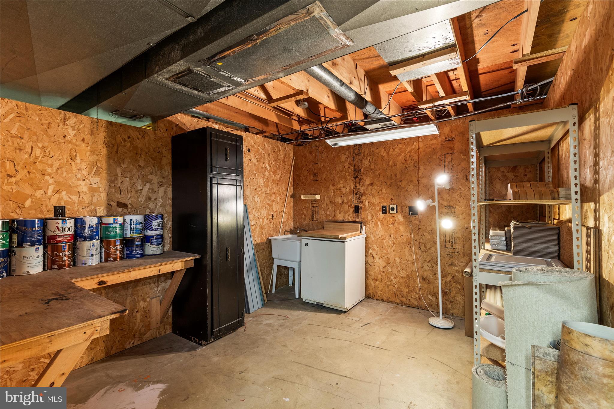 HAINES ACRES/EAST YORK - Residential