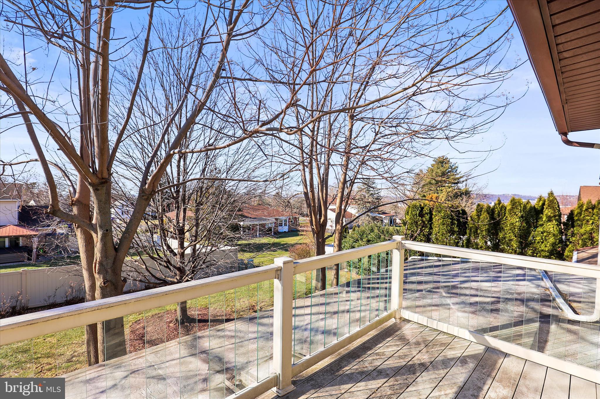 HAINES ACRES/EAST YORK - Residential