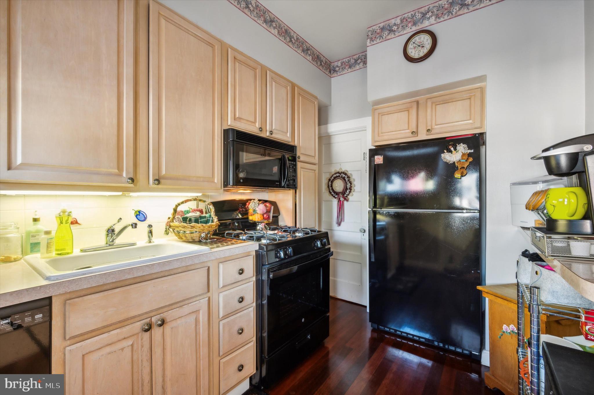 HAVERTOWN - Residential