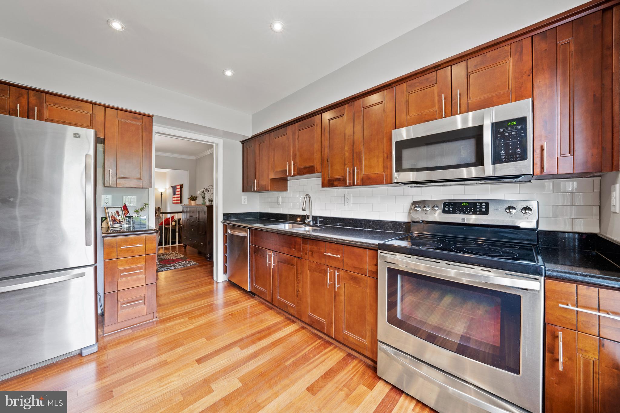 HERITAGE HILL OF ALEXANDRIA - Residential Lease