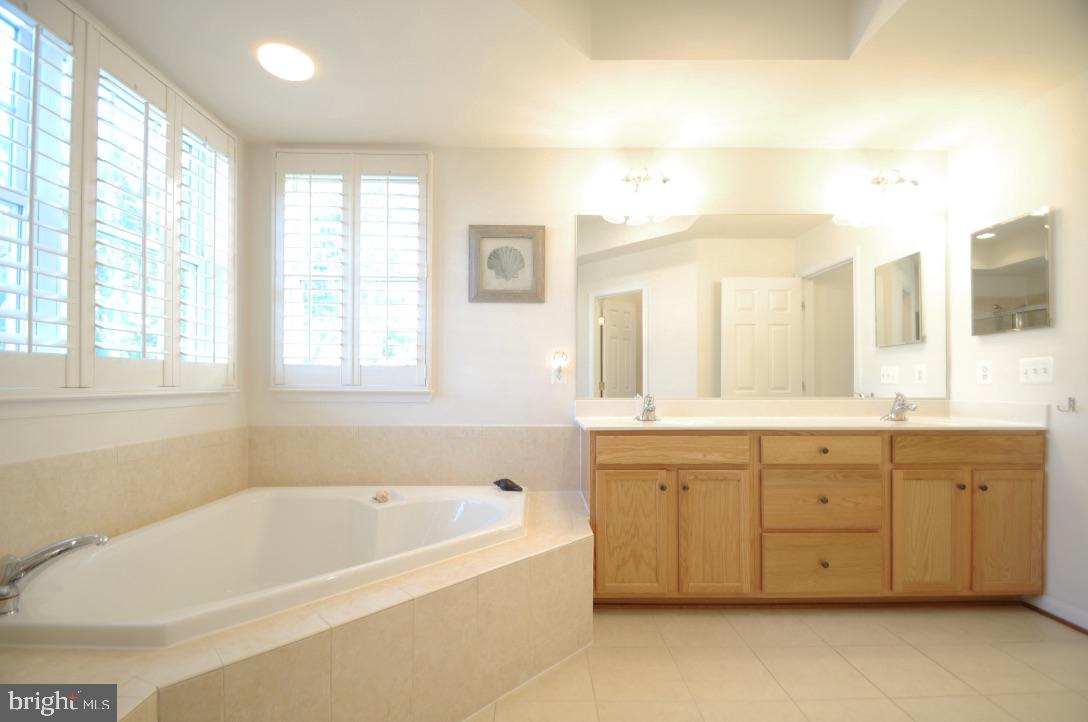 BRAMBLETON - Residential