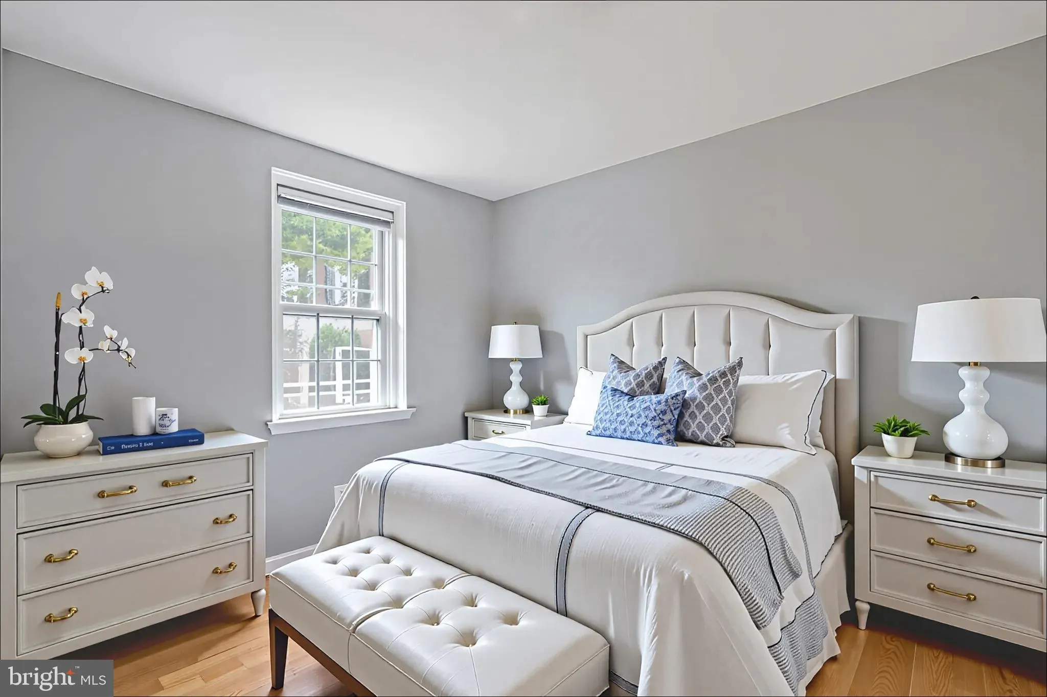 Arlington, Virginia 22206, United States, 2 Bedrooms Bedrooms, ,2 BathroomsBathrooms,Residential,Active,197382