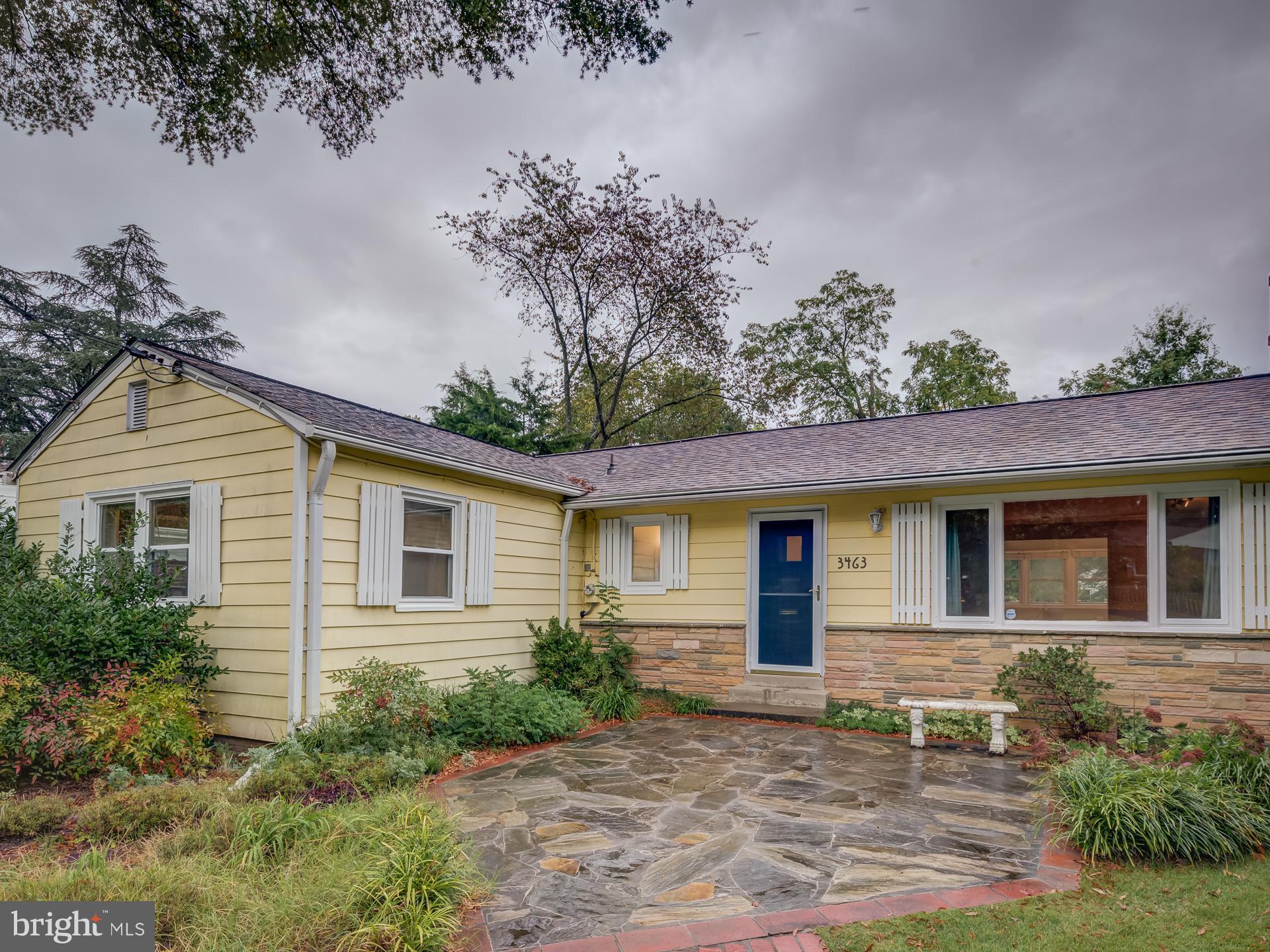 COURTLAND PARK - Residential