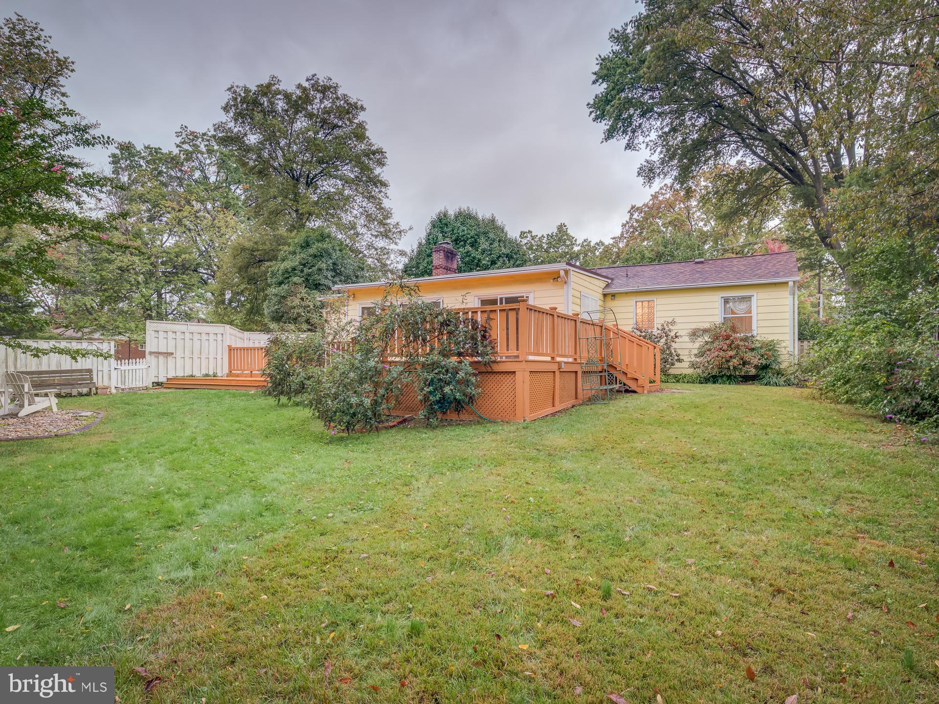 COURTLAND PARK - Residential