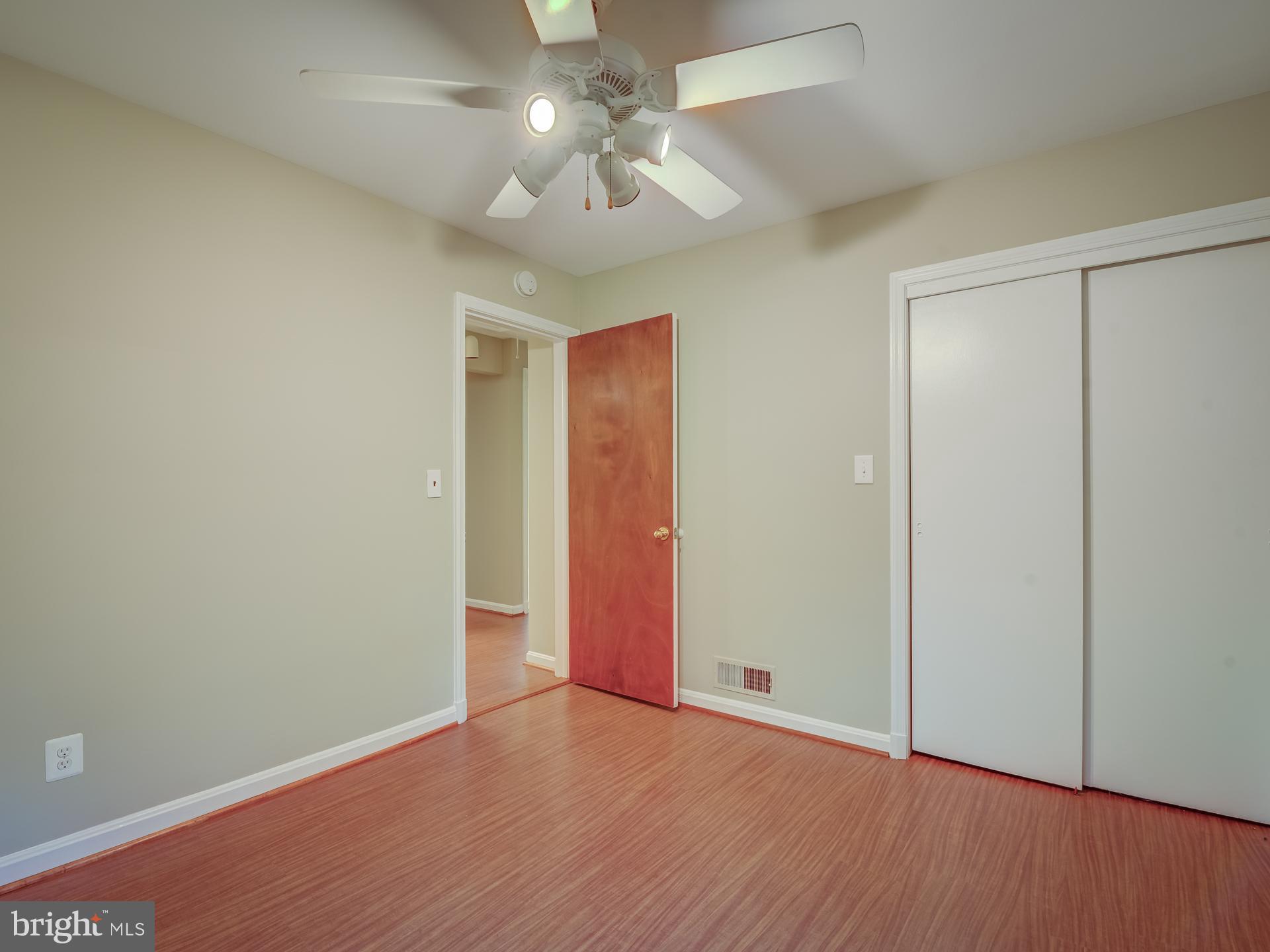 COURTLAND PARK - Residential