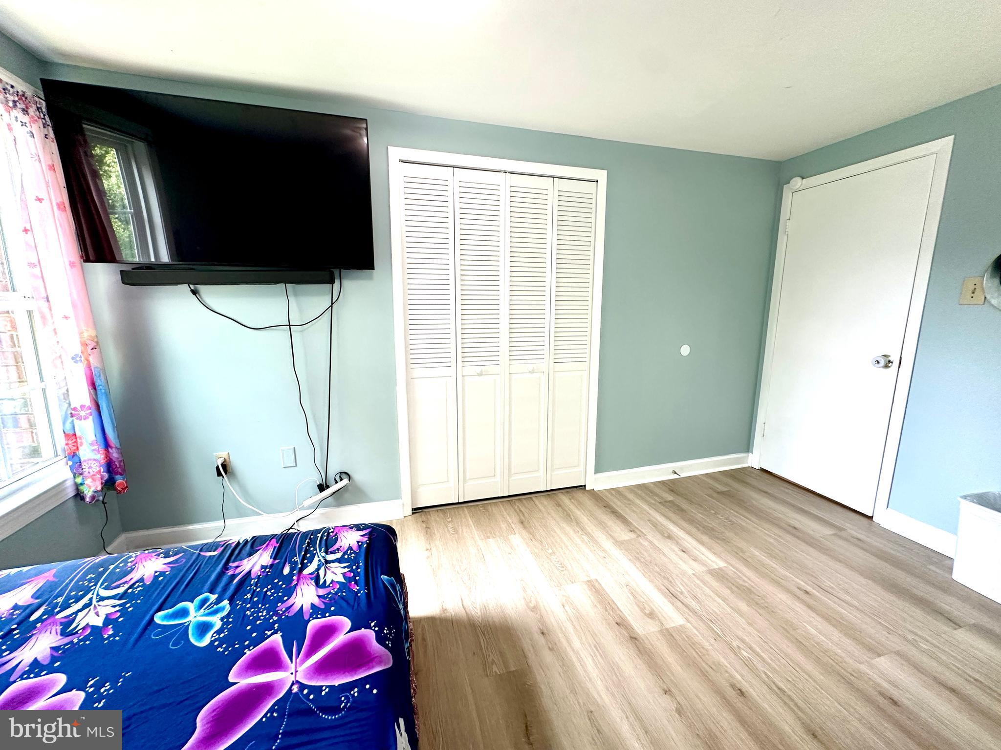 MONTPELIER - Residential