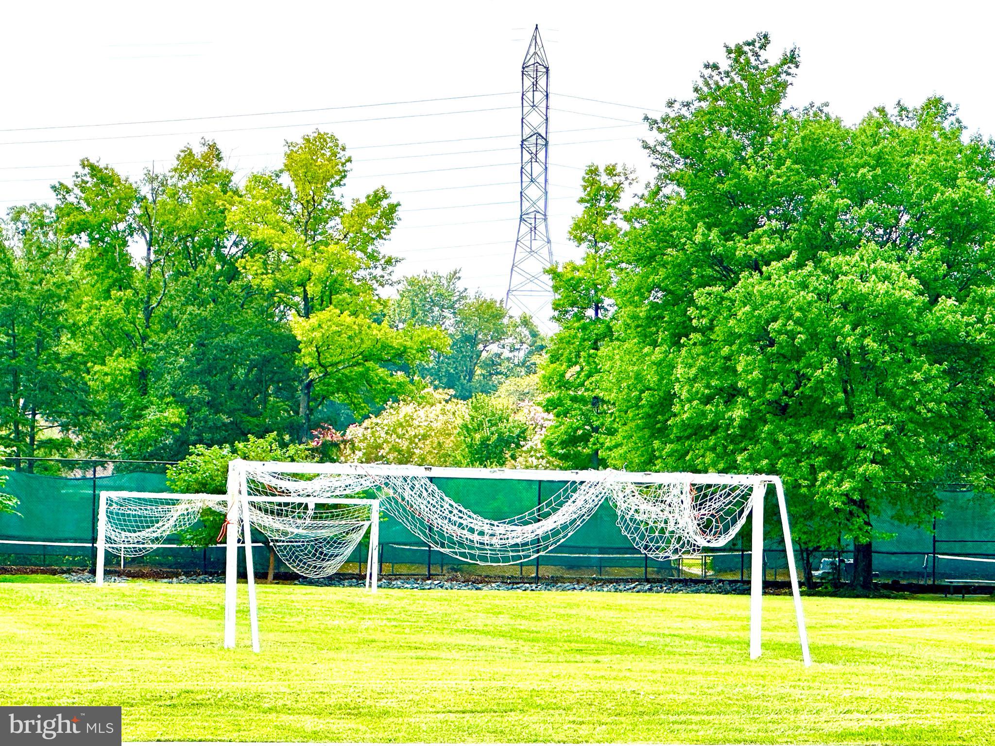 MONTPELIER - Residential