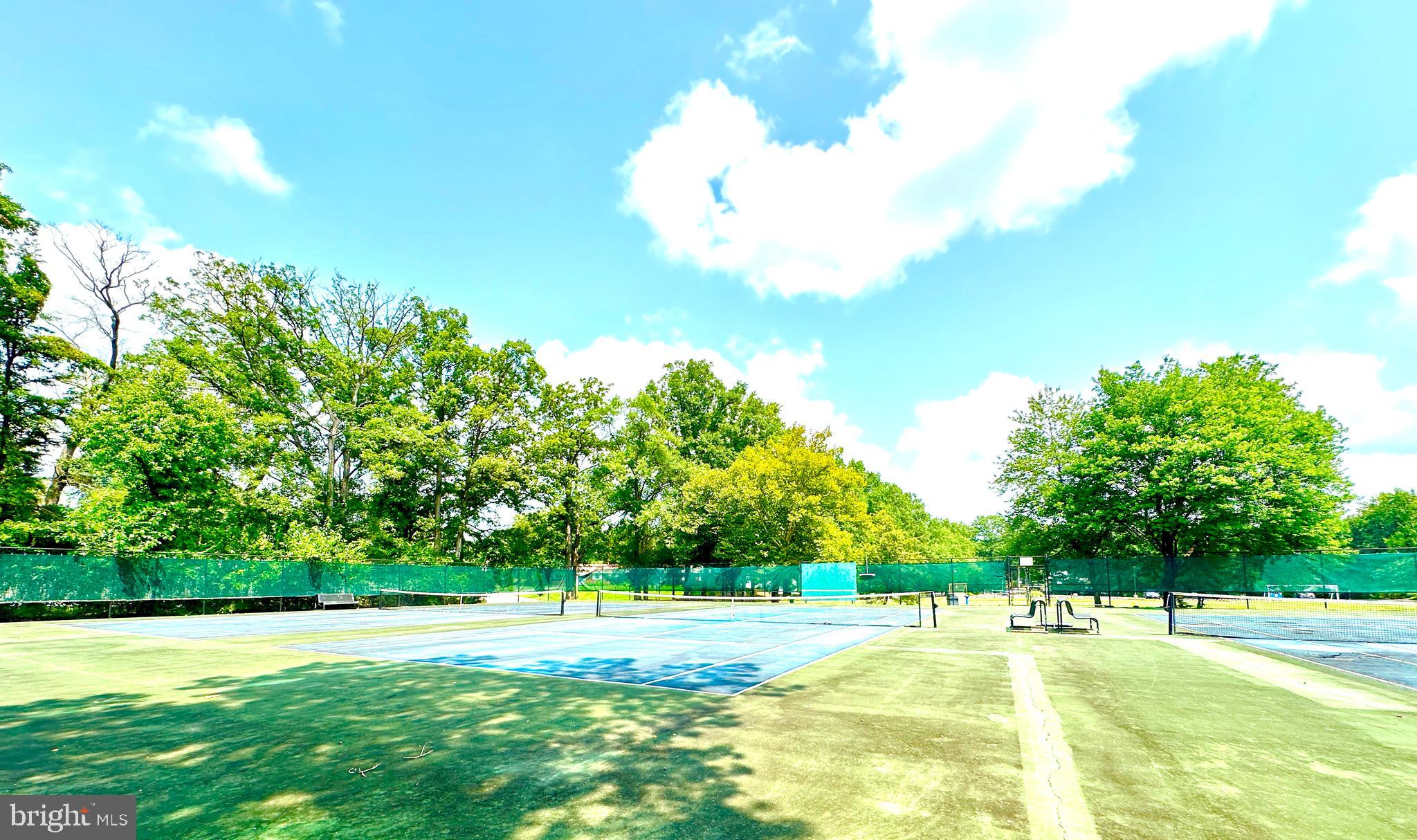 MONTPELIER - Residential