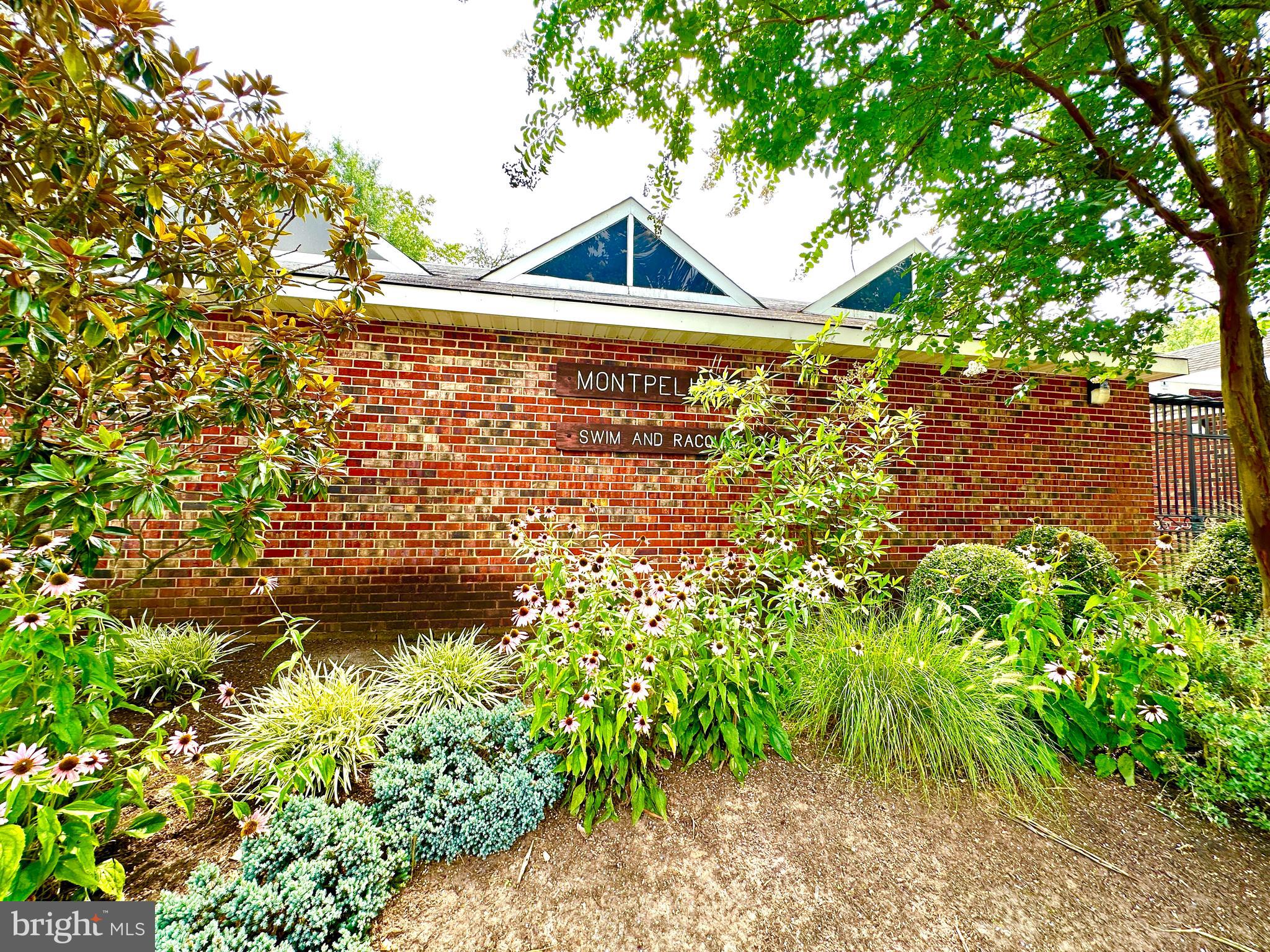 MONTPELIER - Residential