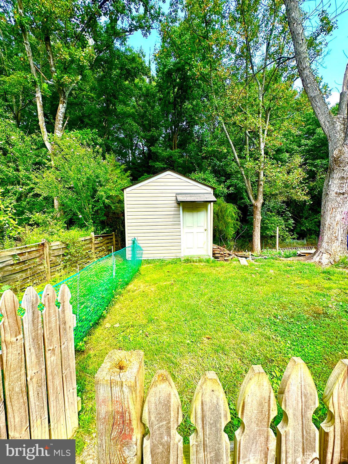 MONTPELIER - Residential