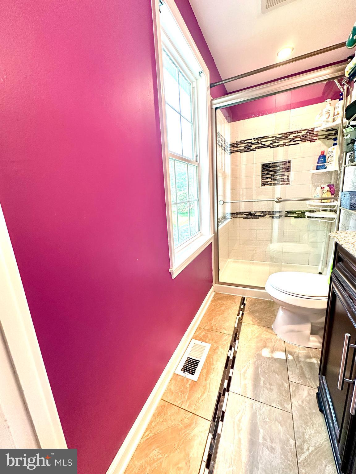 MONTPELIER - Residential