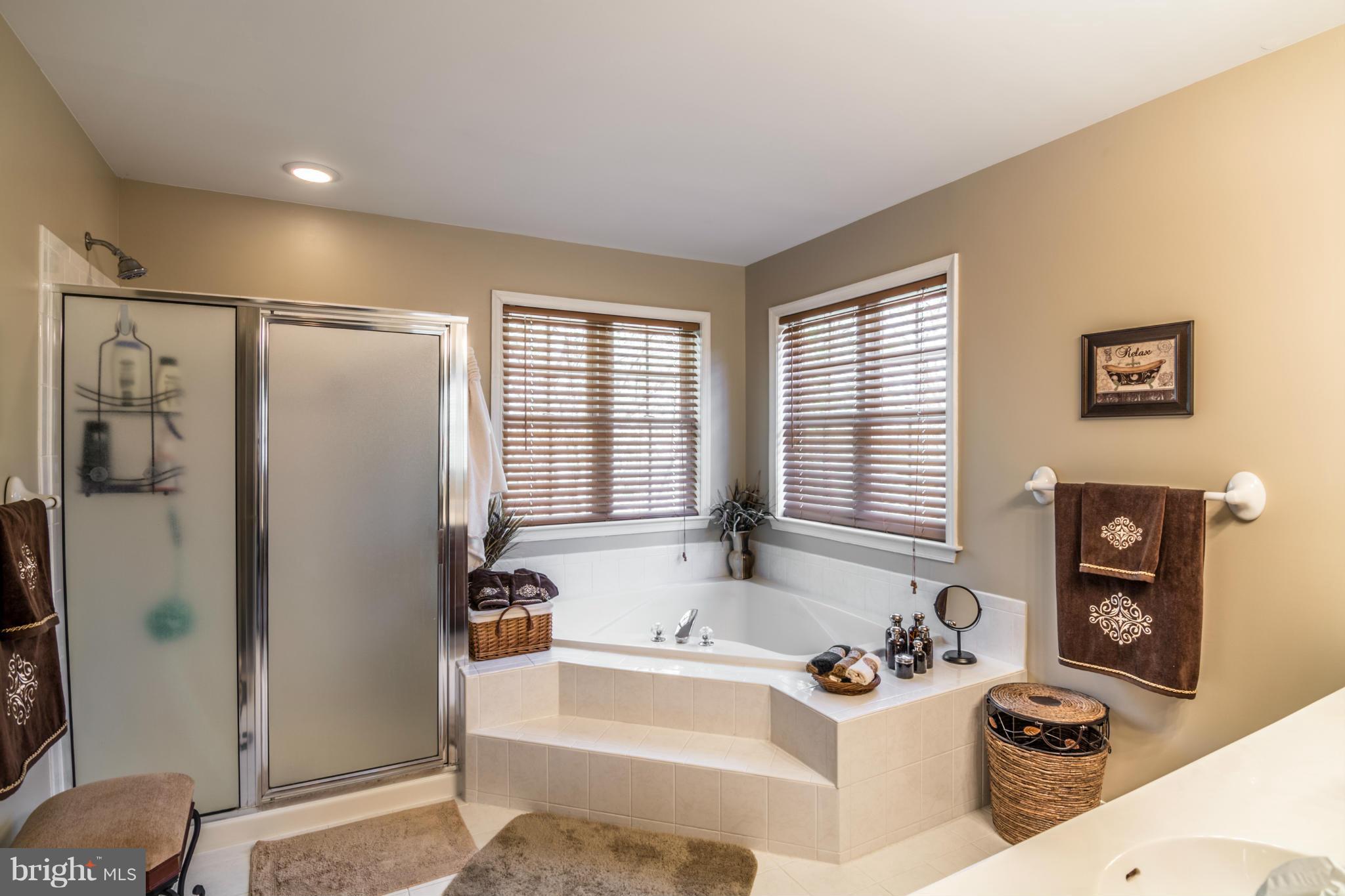 LAKE WHIPPOORWILL - Residential