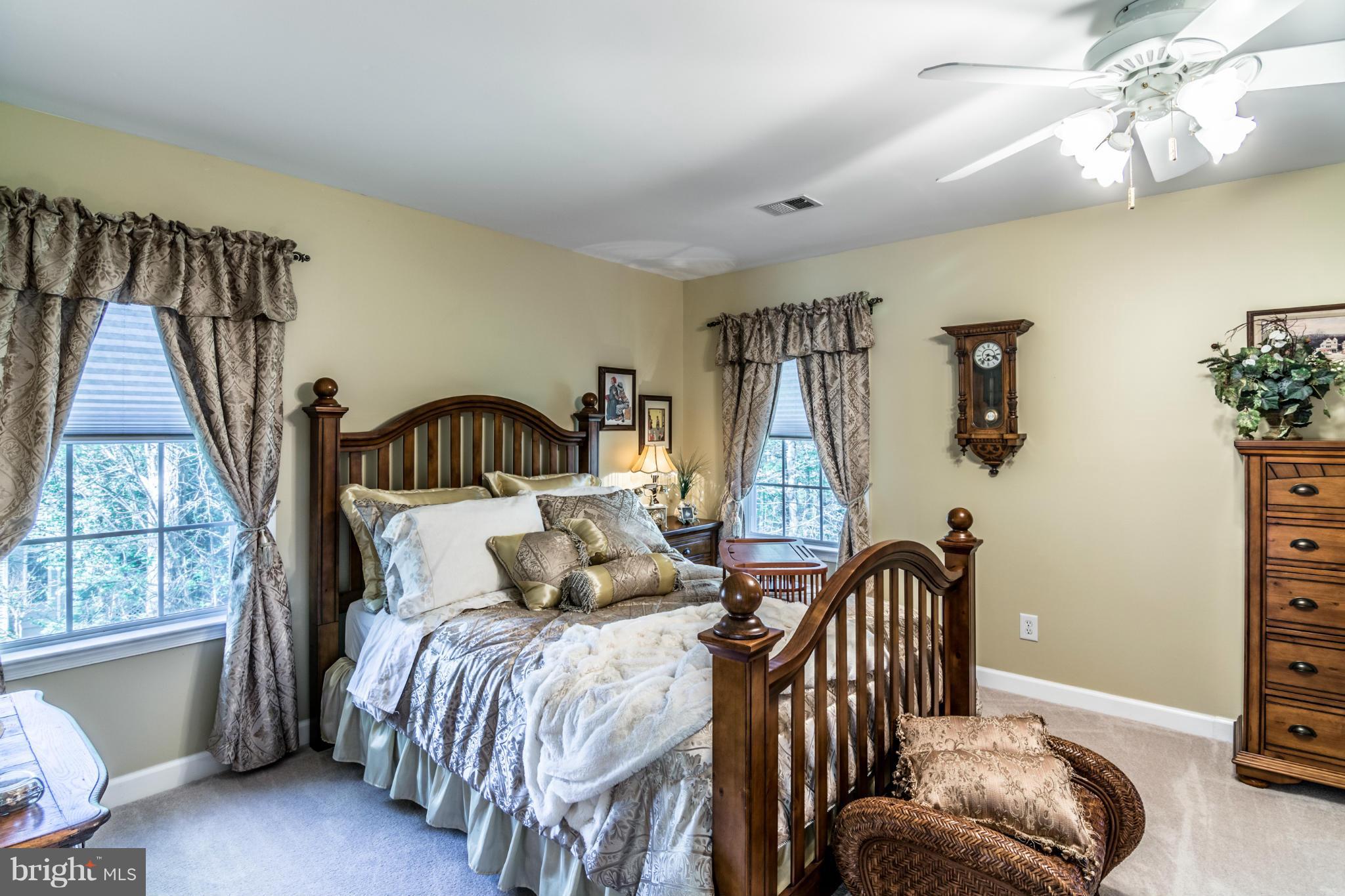 LAKE WHIPPOORWILL - Residential