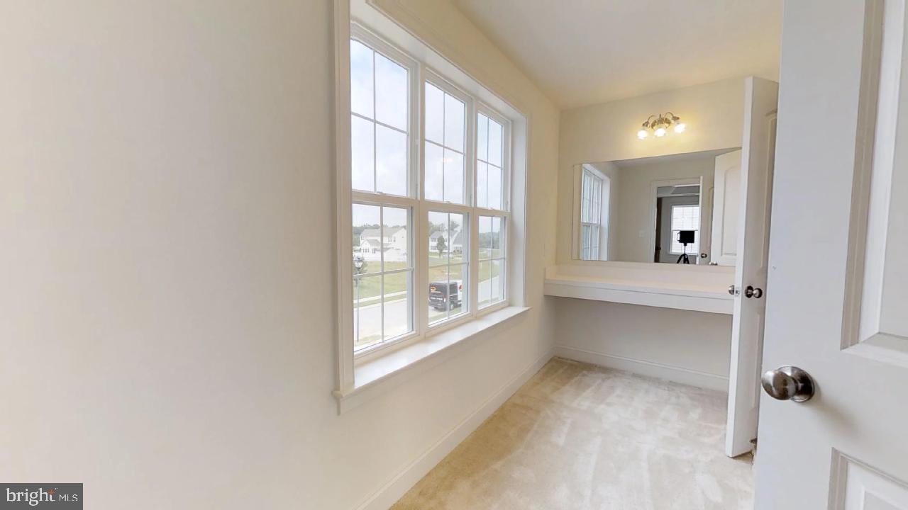 MOUNT FRIENDSHIP - Residential