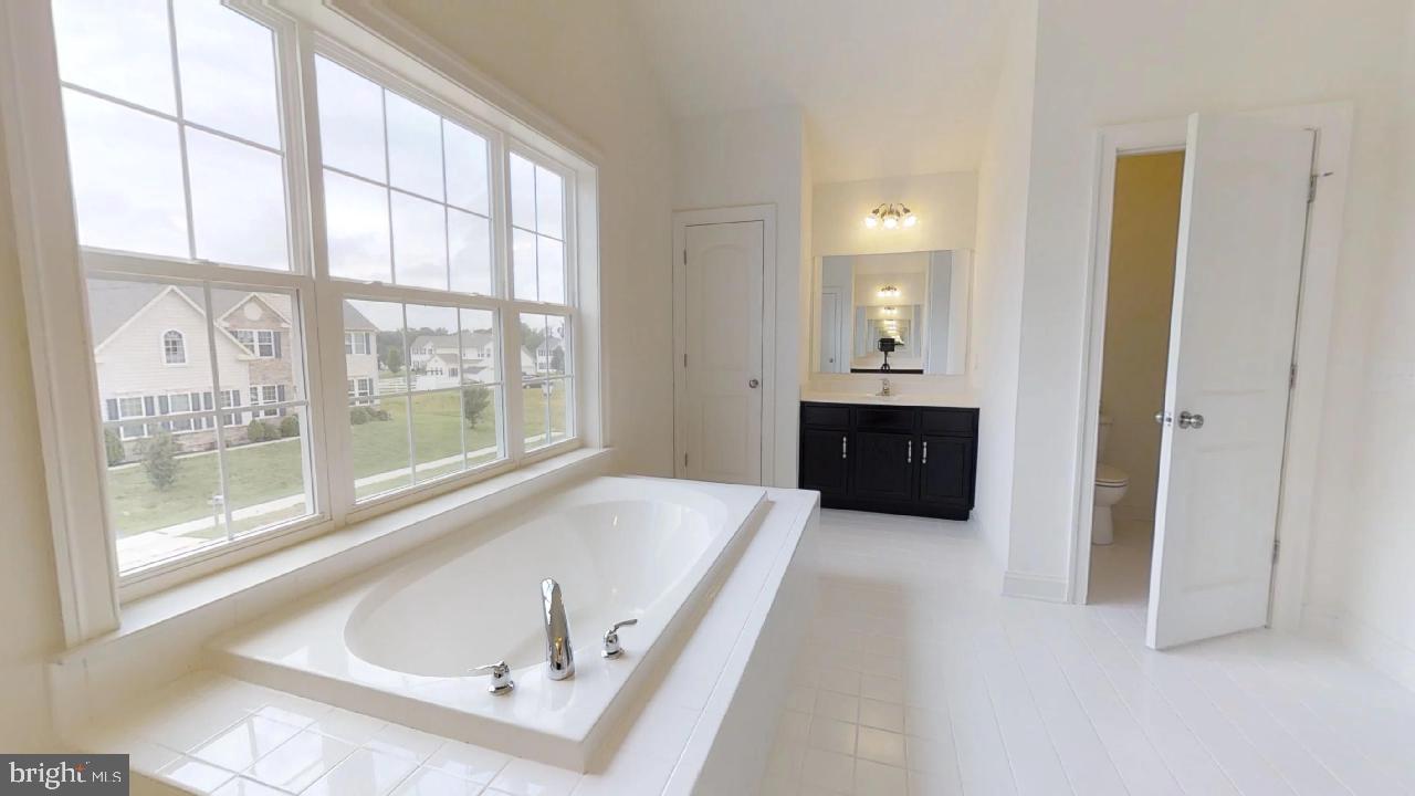 MOUNT FRIENDSHIP - Residential