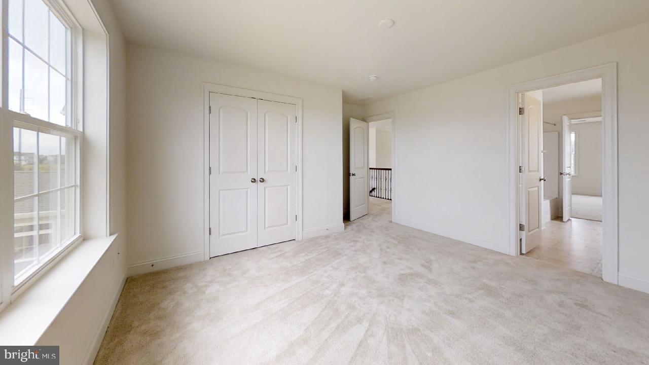 MOUNT FRIENDSHIP - Residential