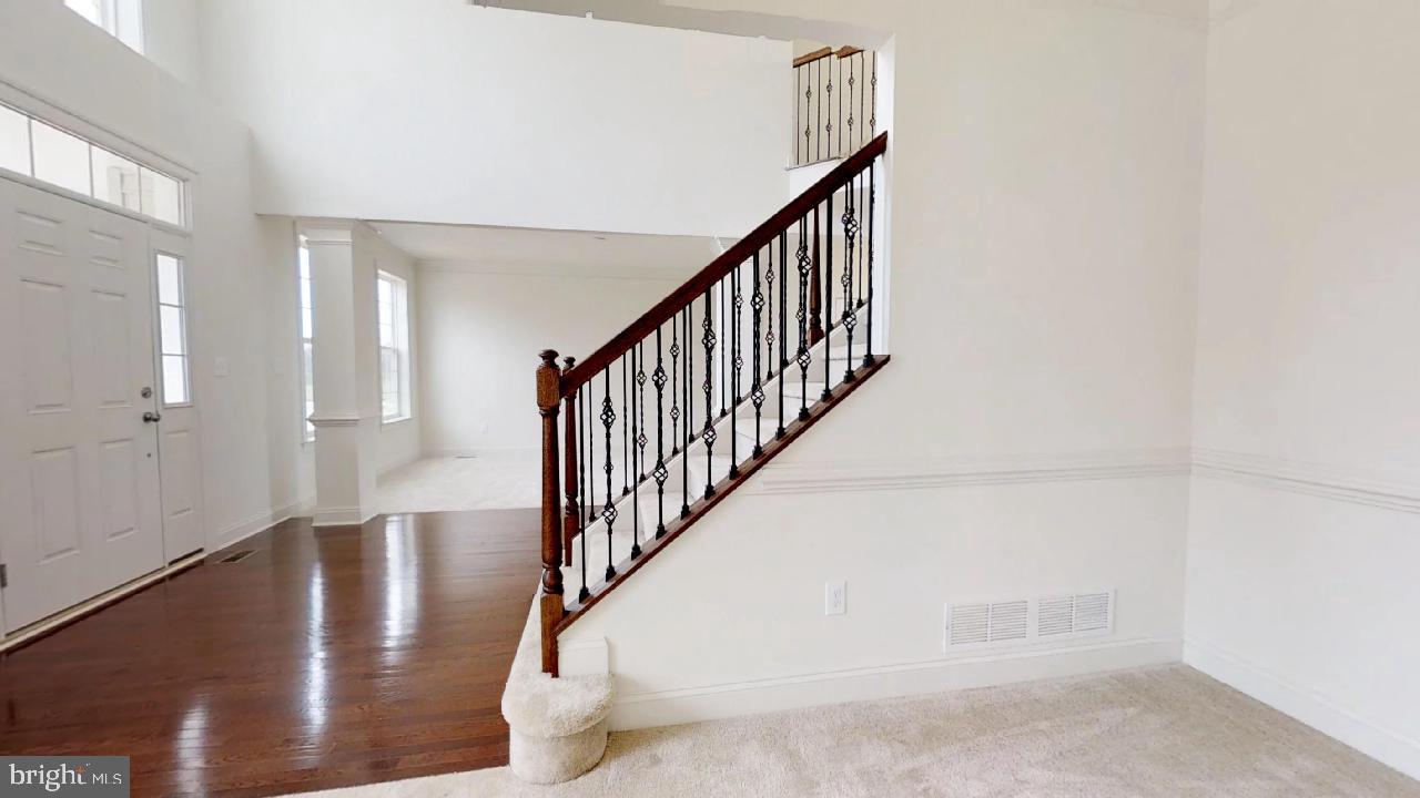 MOUNT FRIENDSHIP - Residential