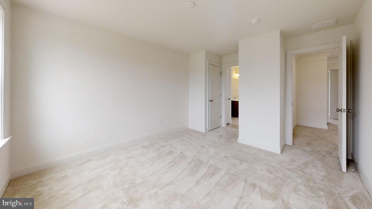 MOUNT FRIENDSHIP - Residential