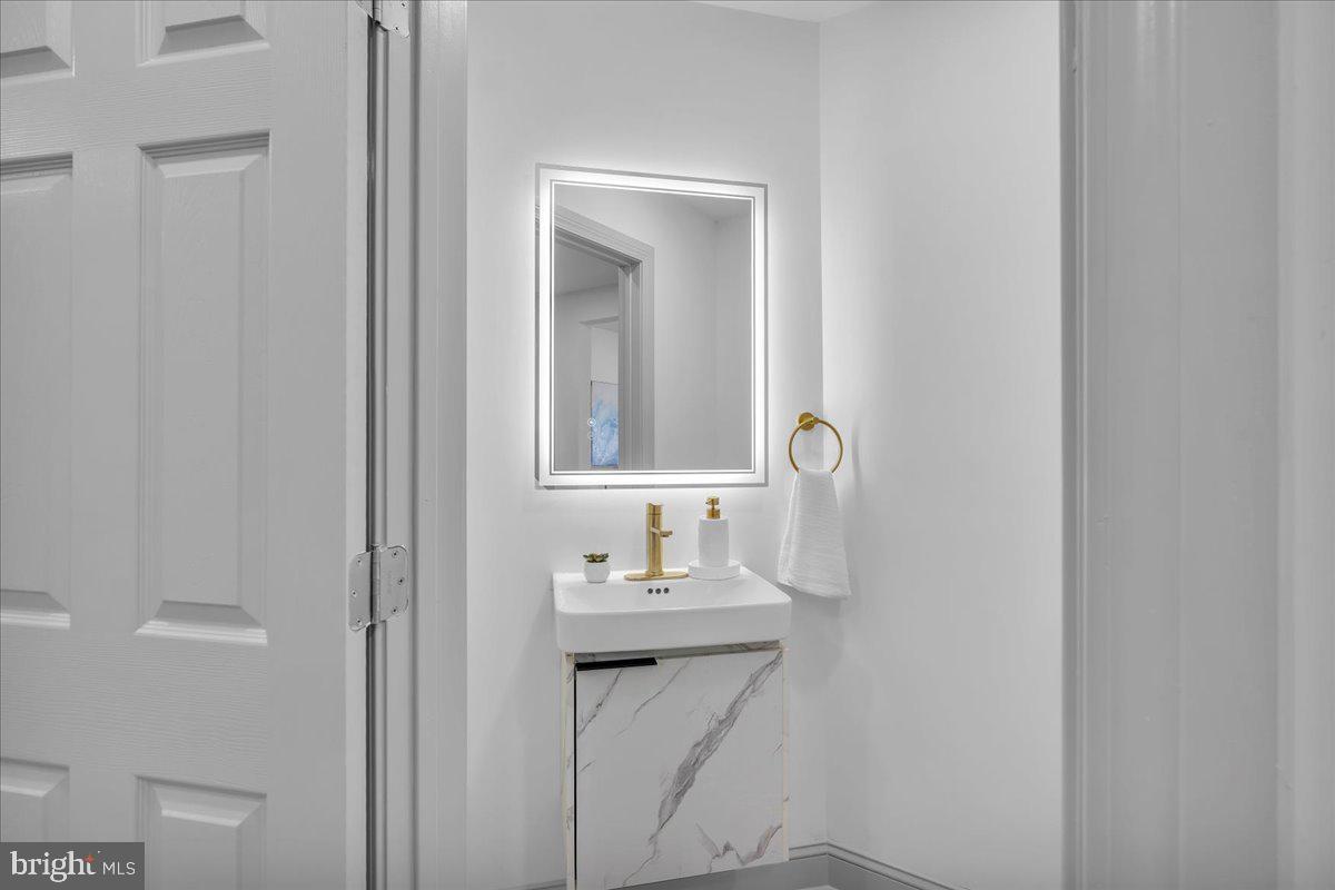 OVERBROOK - Residential