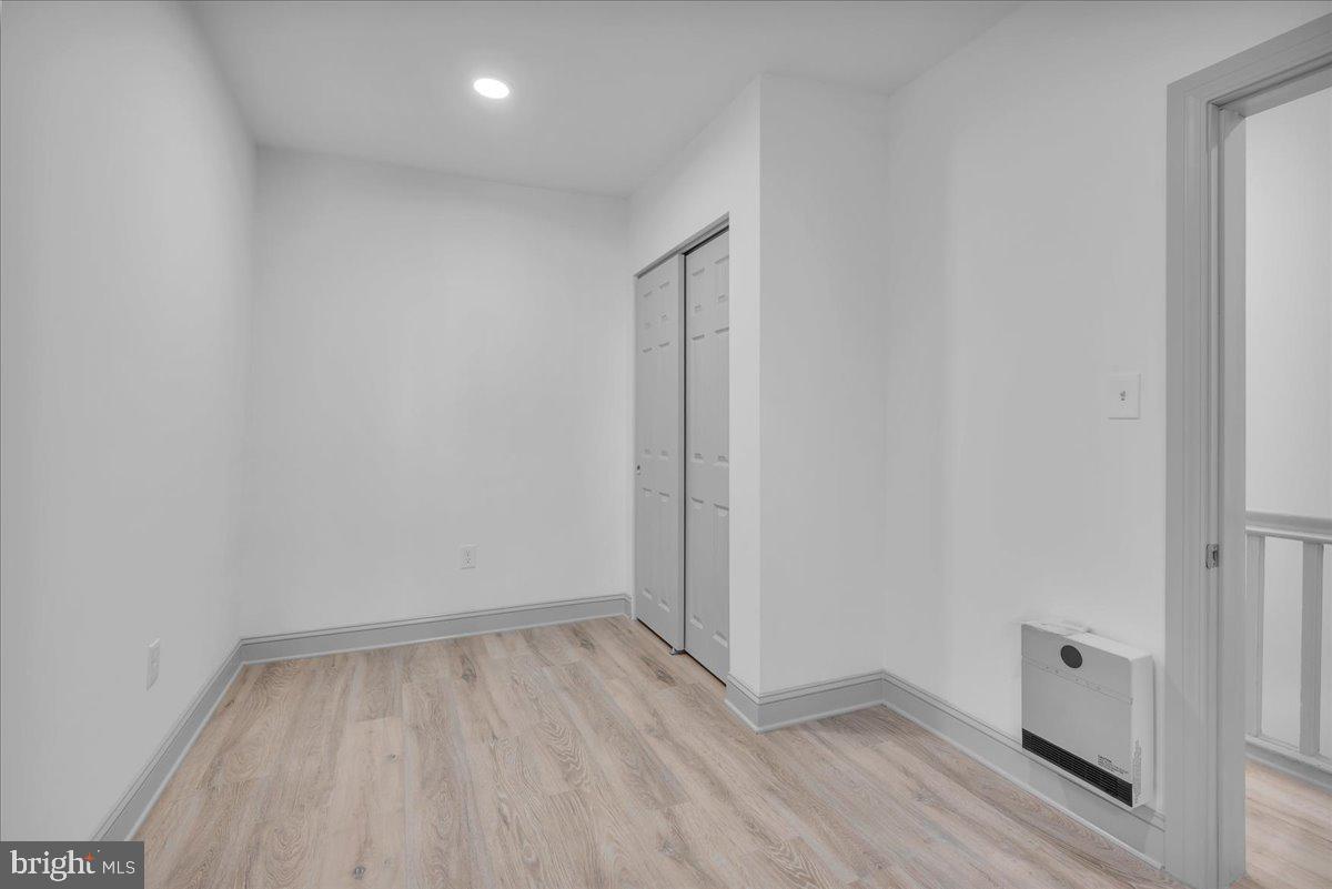 OVERBROOK - Residential