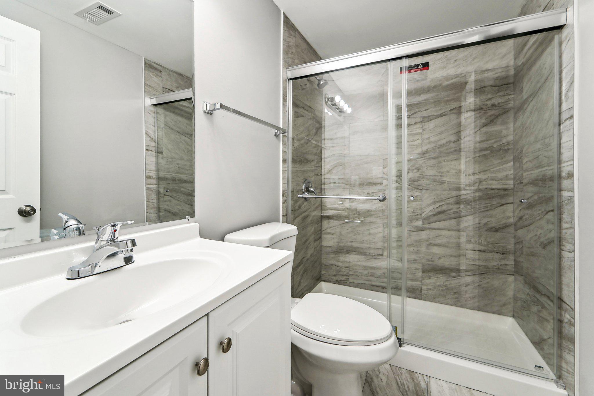 URBANA - Residential Lease