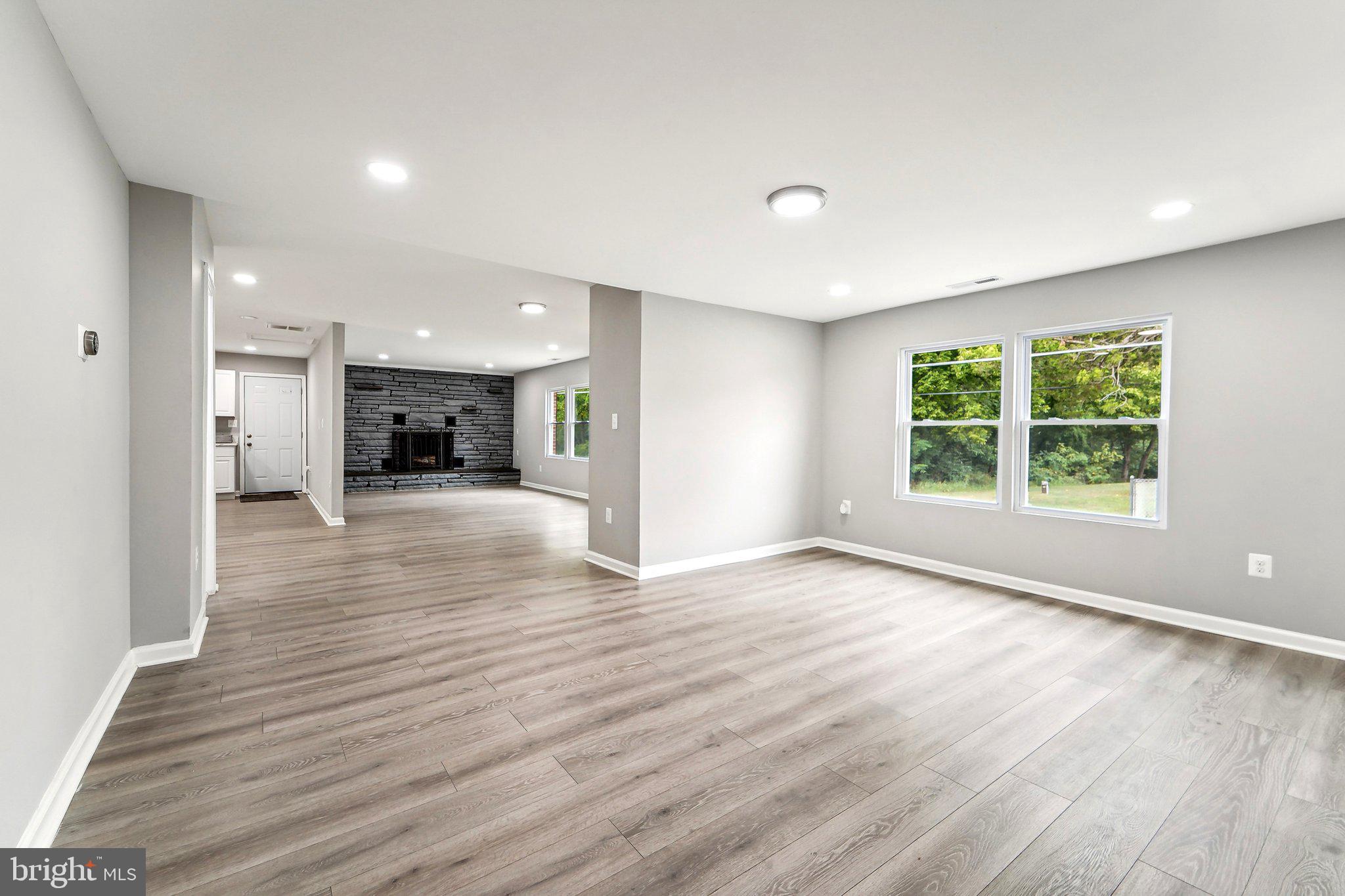 URBANA - Residential Lease