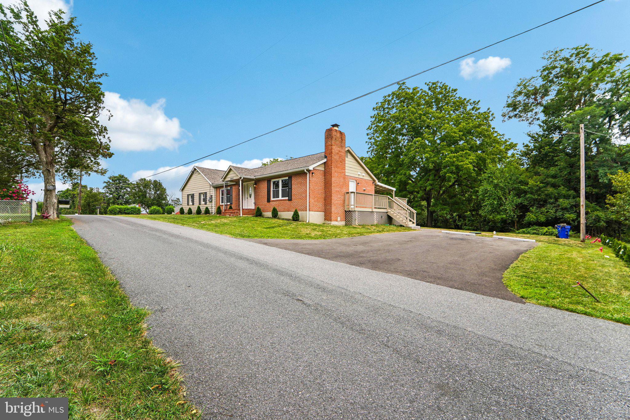 URBANA - Residential Lease