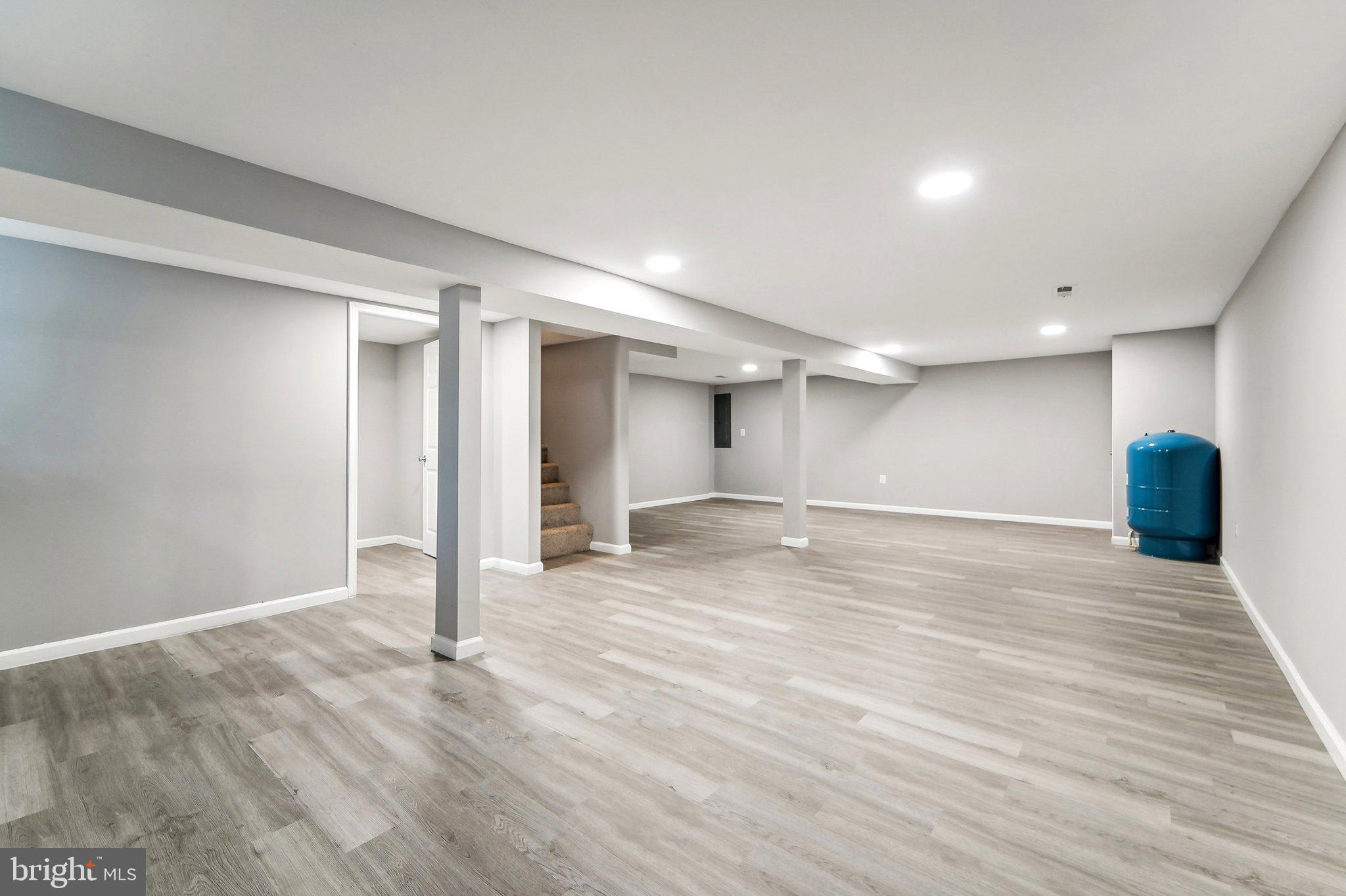 URBANA - Residential Lease