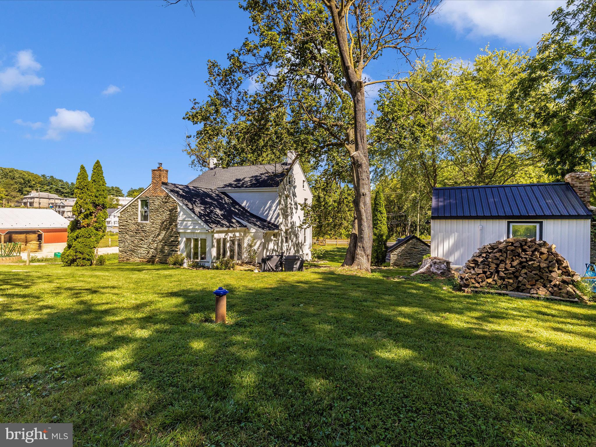 MIDDLETOWN - Residential