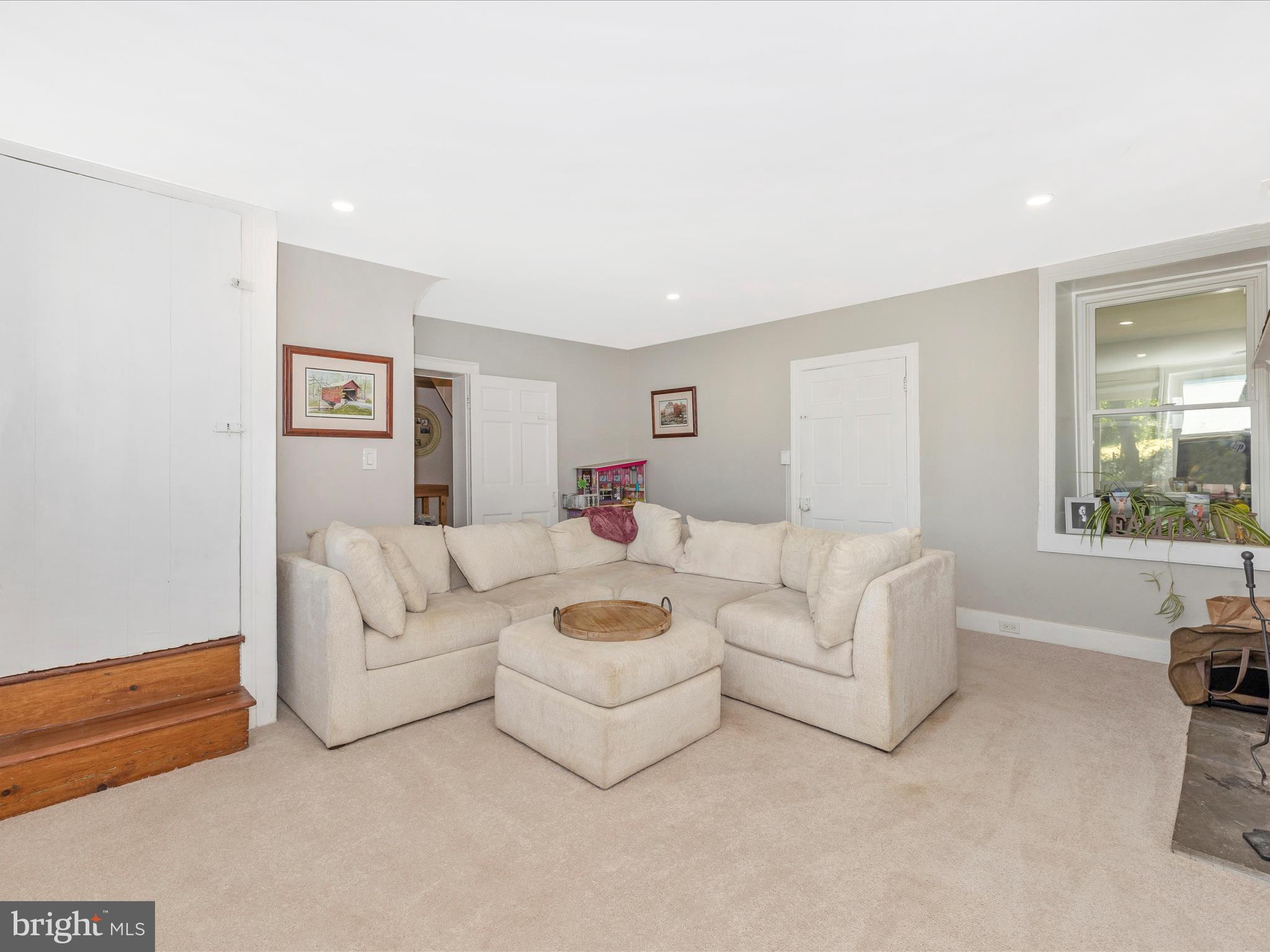 MIDDLETOWN - Residential