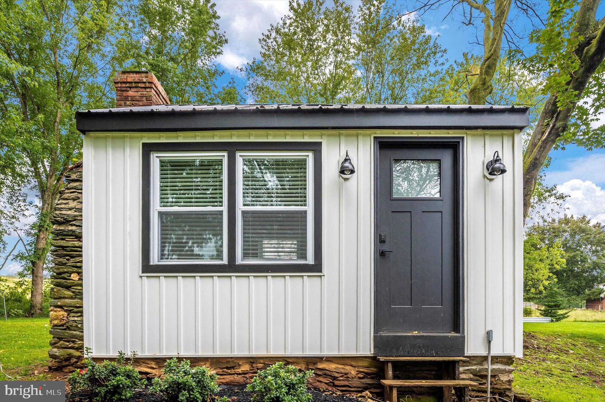 MIDDLETOWN - Residential