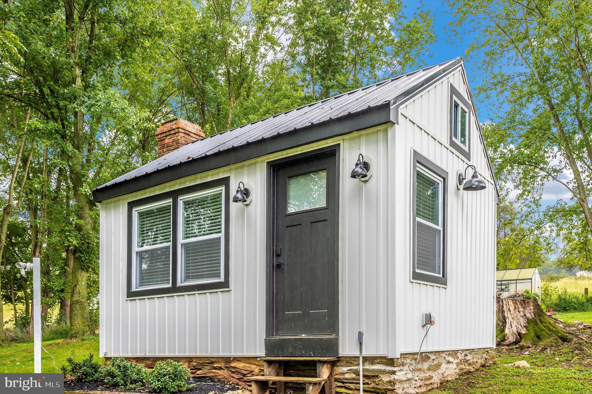 MIDDLETOWN - Residential